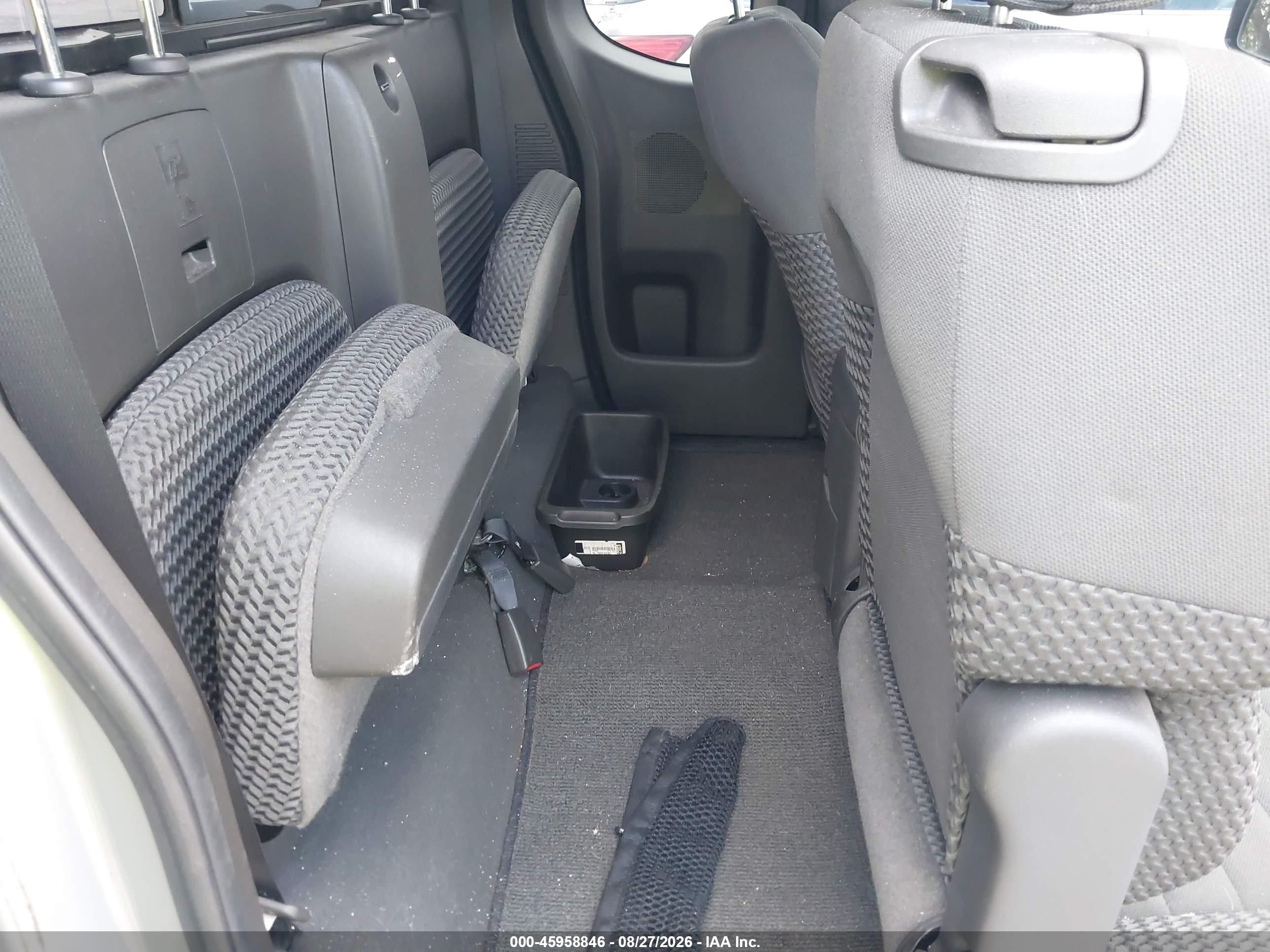 2006 Nissan Frontier Se Silver vin: 1N6AD06U96C447613