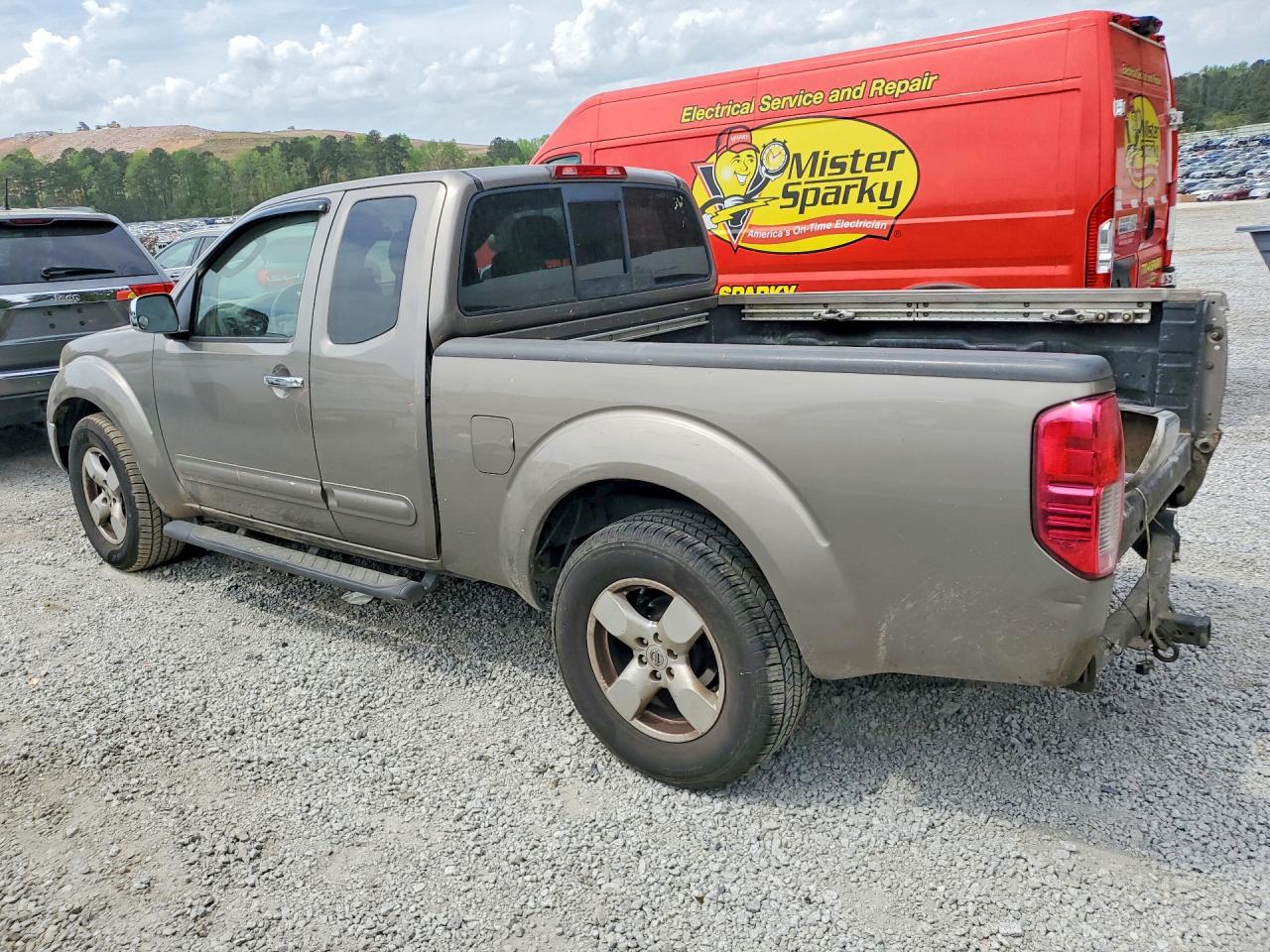 2007 Nissan Frontier Gray vin: 1N6AD06U97C457415