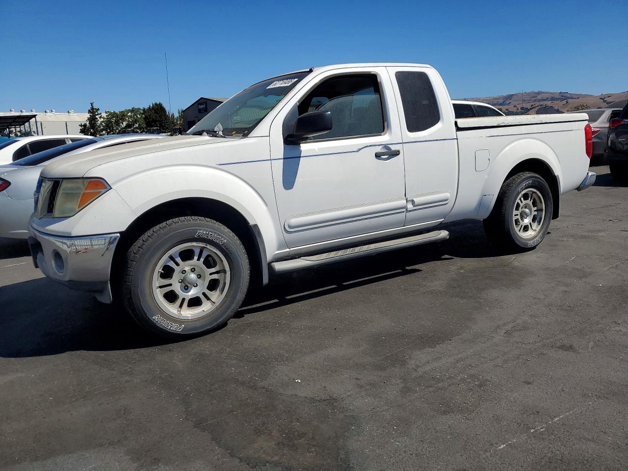 2005 Nissan Frontier Se Белый vin: 1N6AD06W05C412300