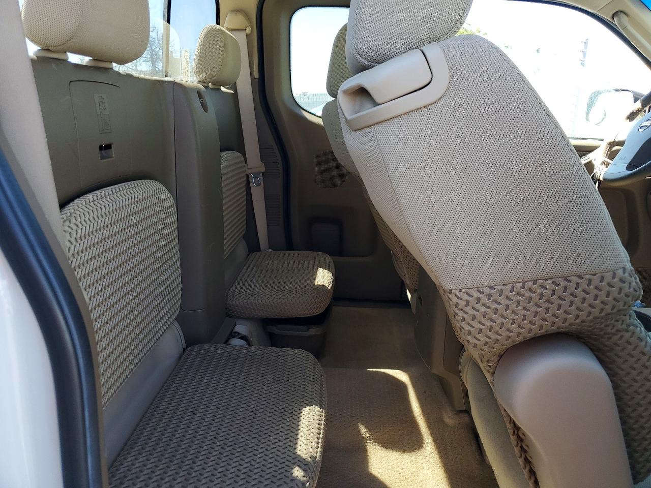 2005 Nissan Frontier Se Белый vin: 1N6AD06W05C412300