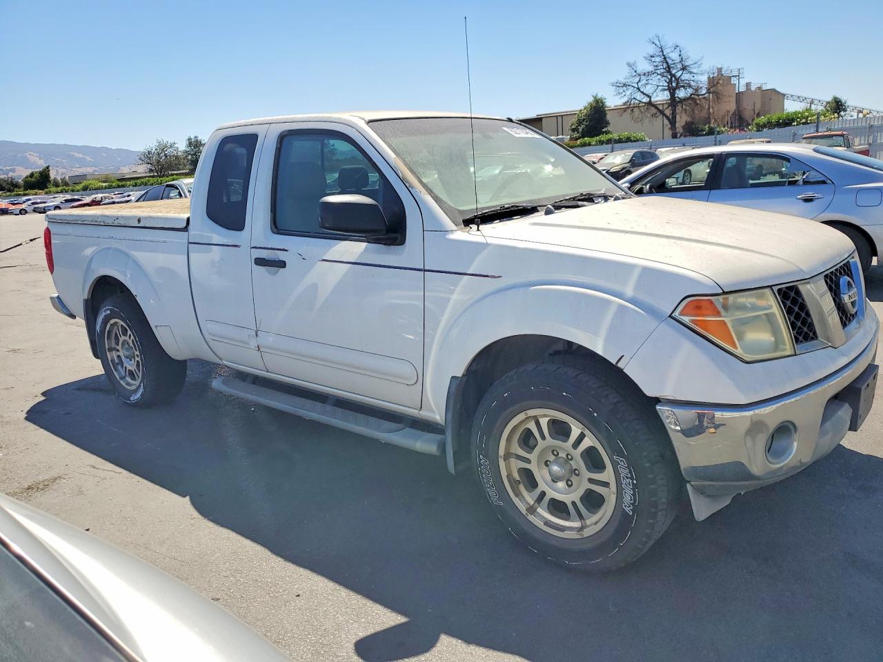 2005 Nissan Frontier Se Белый vin: 1N6AD06W05C412300