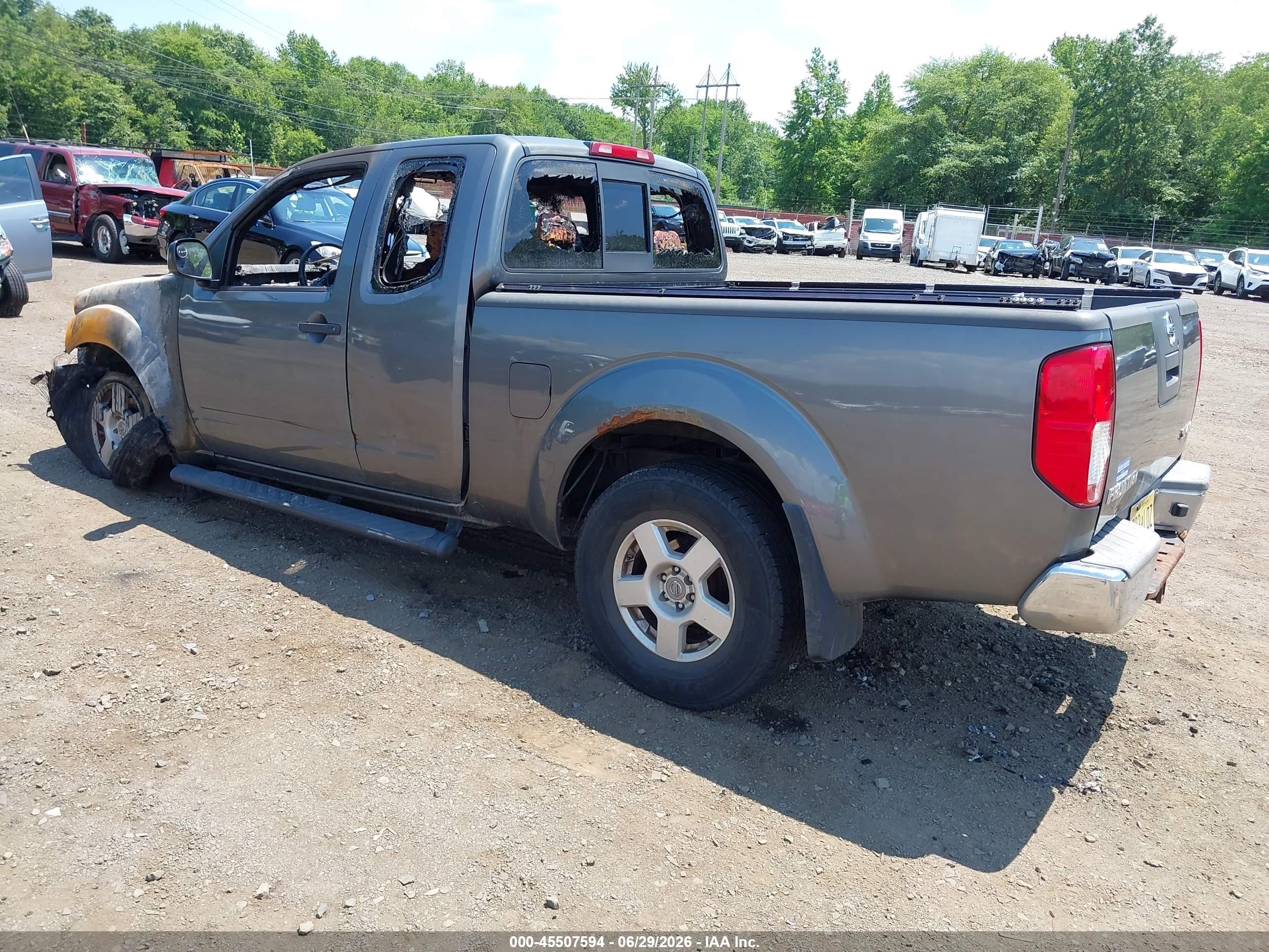 2008 Nissan Frontier Se Gray vin: 1N6AD06W08C410308