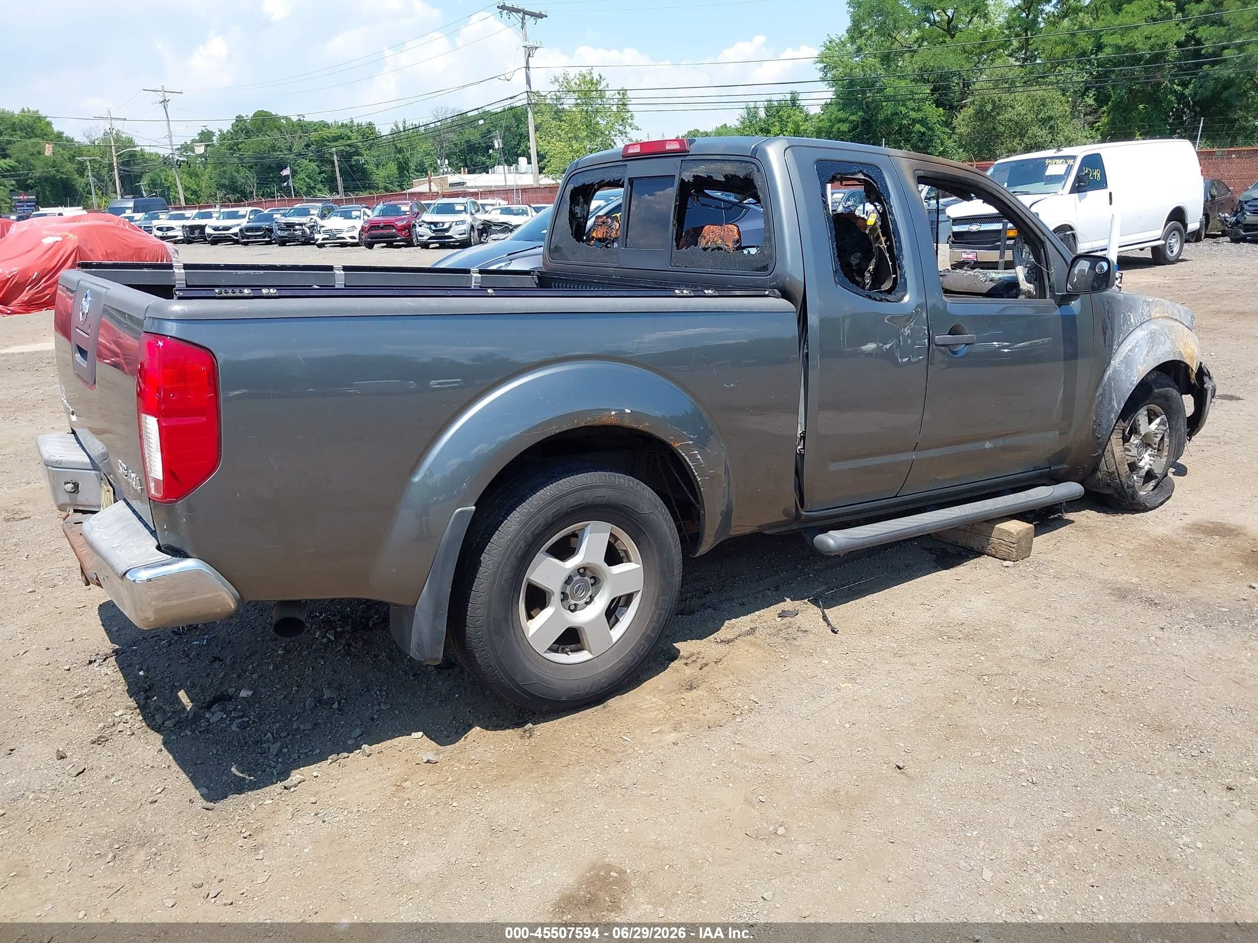 2008 Nissan Frontier Se Gray vin: 1N6AD06W08C410308