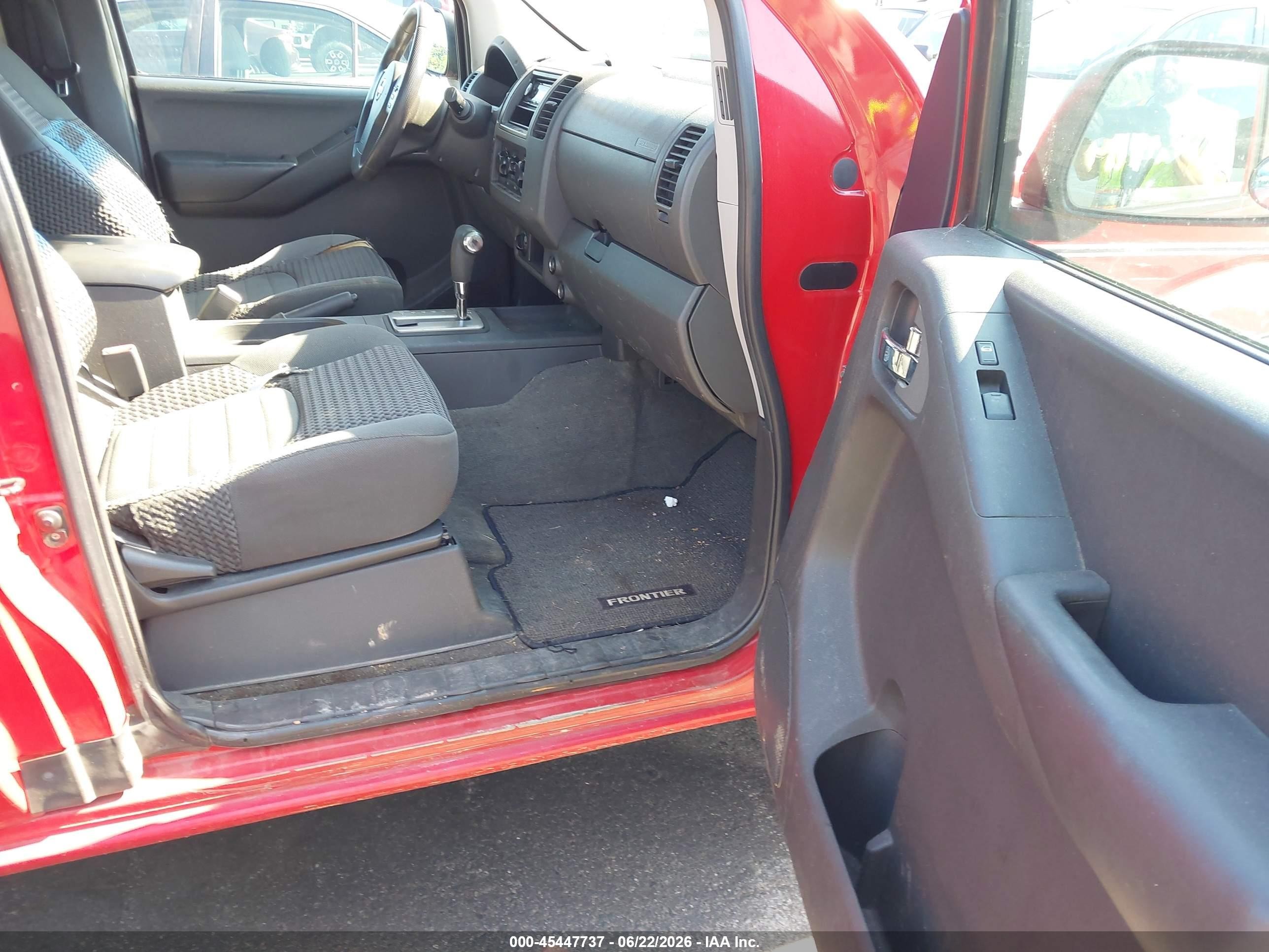 2005 Nissan Frontier 4wd Se Red vin: 1N6AD06W15C462512