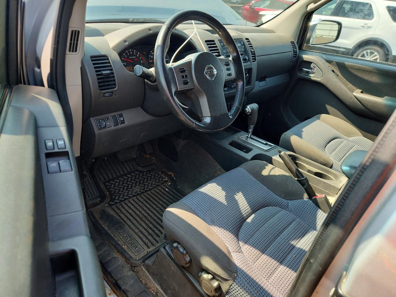 2005 Nissan Frontier Se Silver vin: 1N6AD06W25C442396