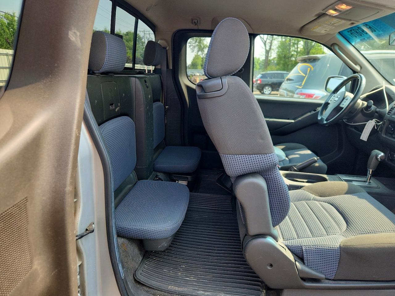 2005 Nissan Frontier Se Silver vin: 1N6AD06W25C442396