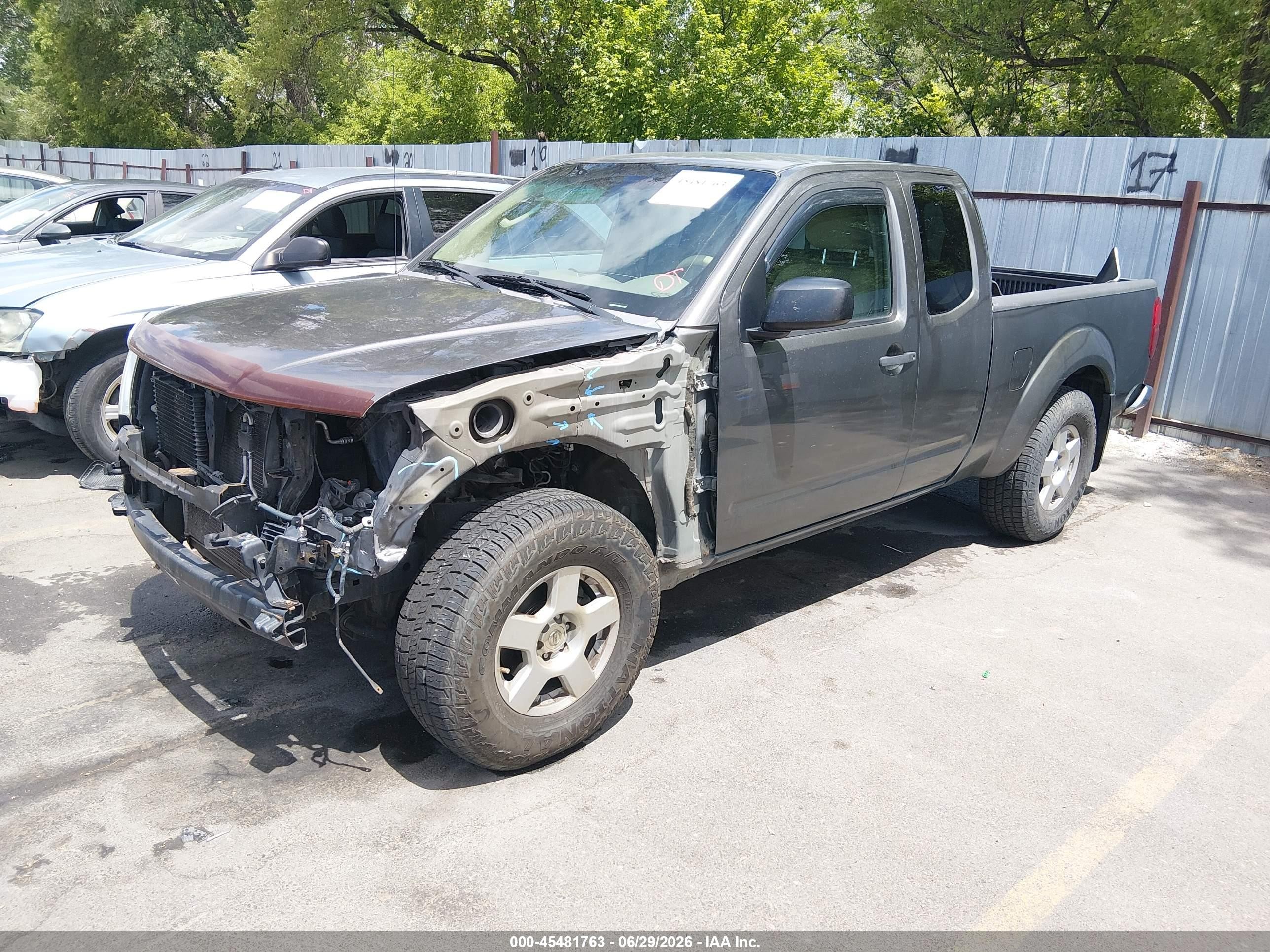 2008 Nissan Frontier Se Gray vin: 1N6AD06W28C404106