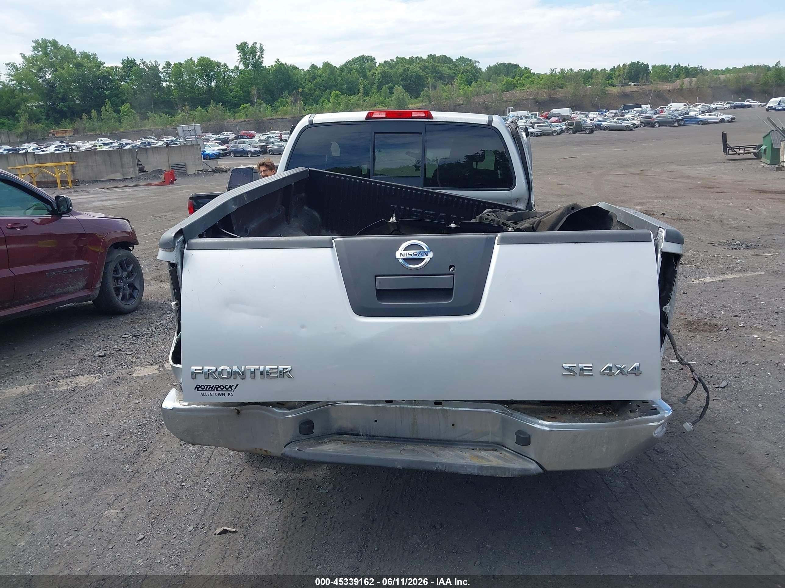 2009 Nissan Frontier Se Silver vin: 1N6AD06W29C424566