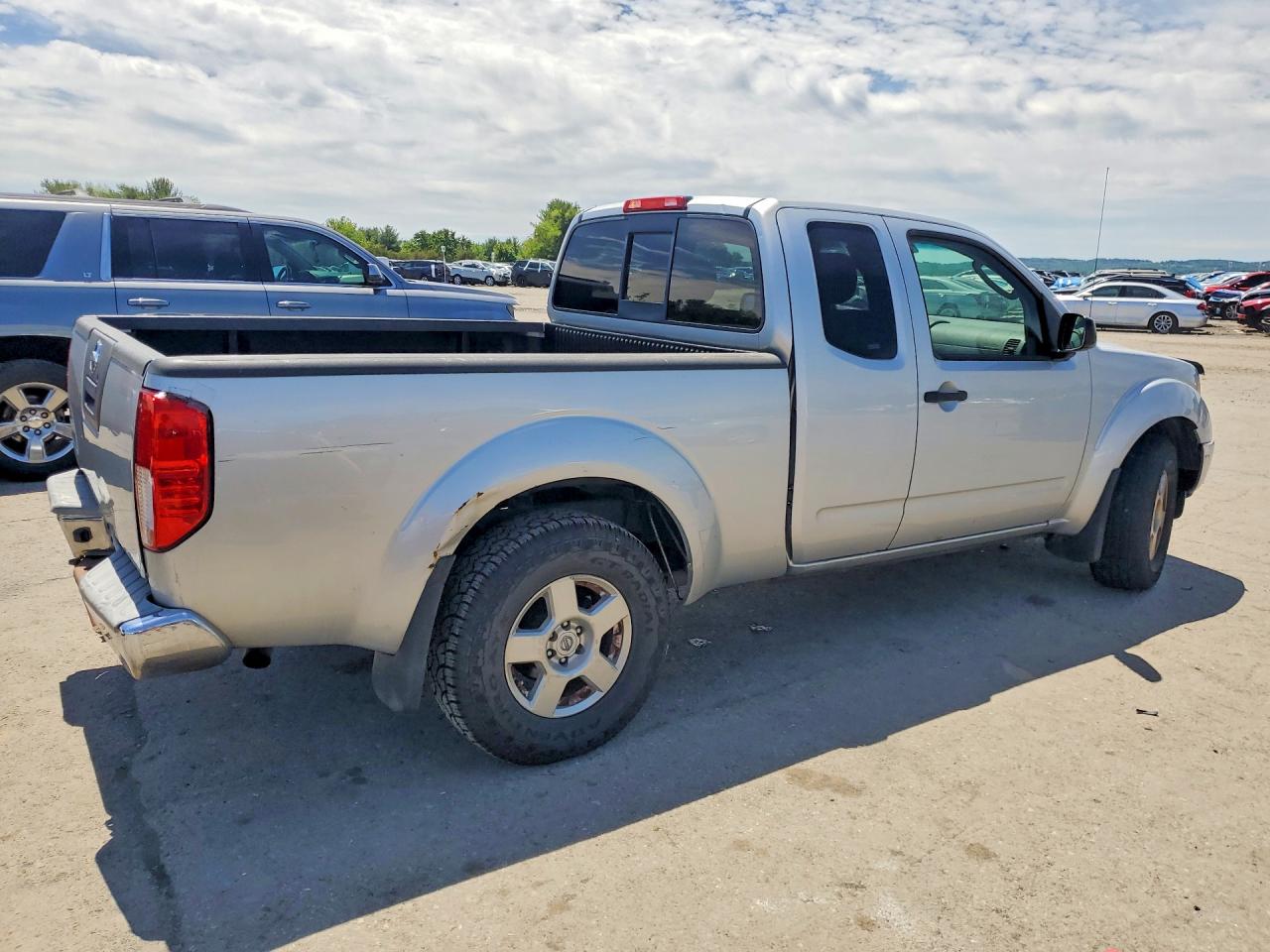 2007 Nissan Frontier Se Silver vin: 1N6AD06W37C454253