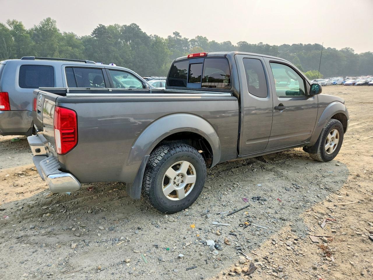 2007 Nissan Frontier Se Gray vin: 1N6AD06W37C455449