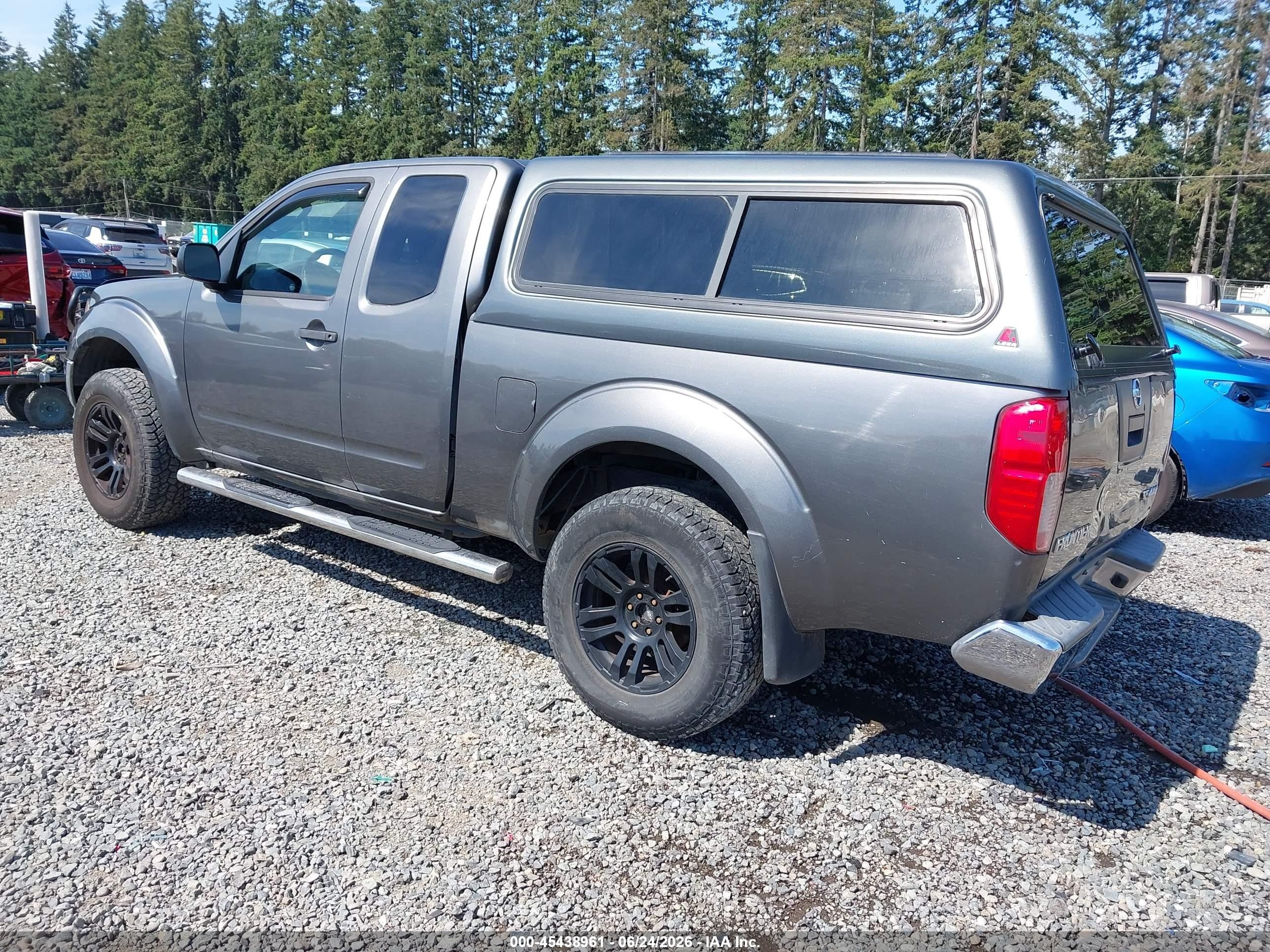 2008 Nissan Frontier Se Gray vin: 1N6AD06W38C415485
