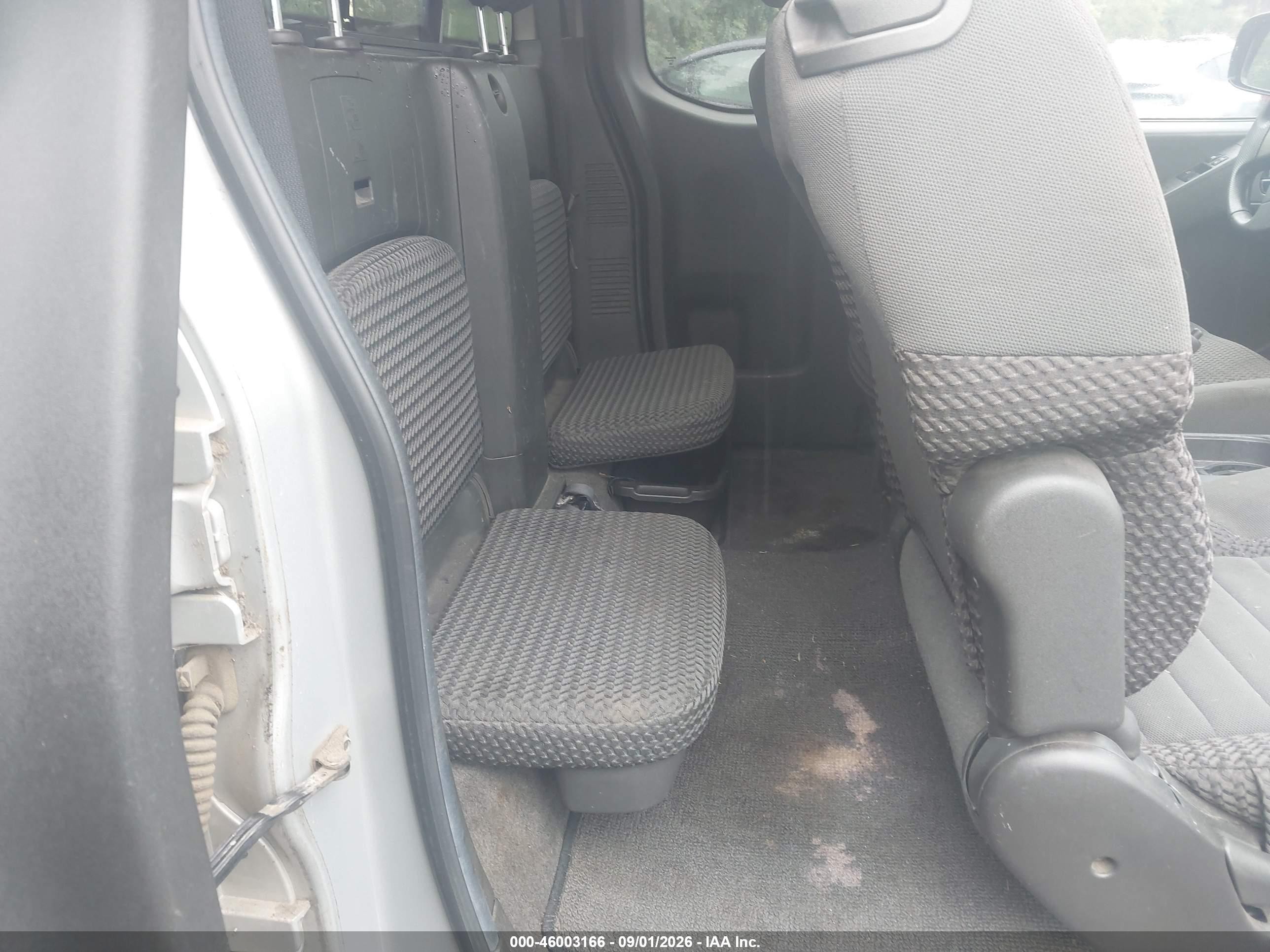 2005 Nissan Frontier Se Silver vin: 1N6AD06W45C408394