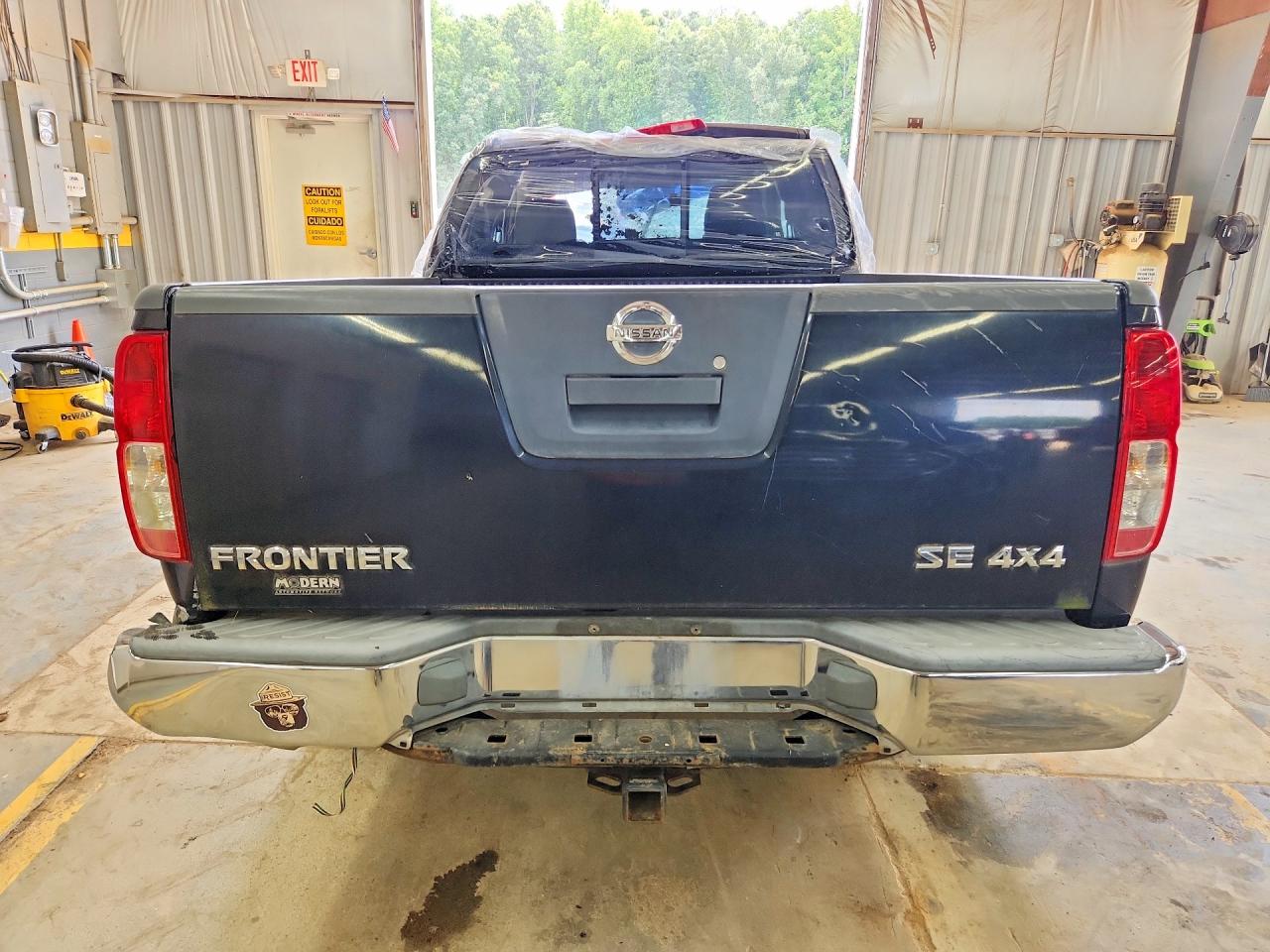2005 Nissan Frontier Se Black vin: 1N6AD06W45C436471