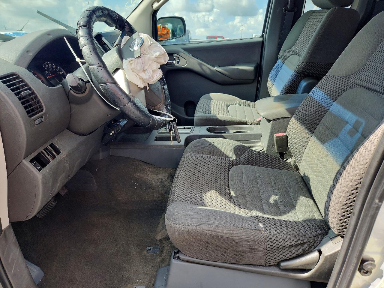 2009 Nissan Frontier Se V6 Silver vin: 1N6AD06W49C411298