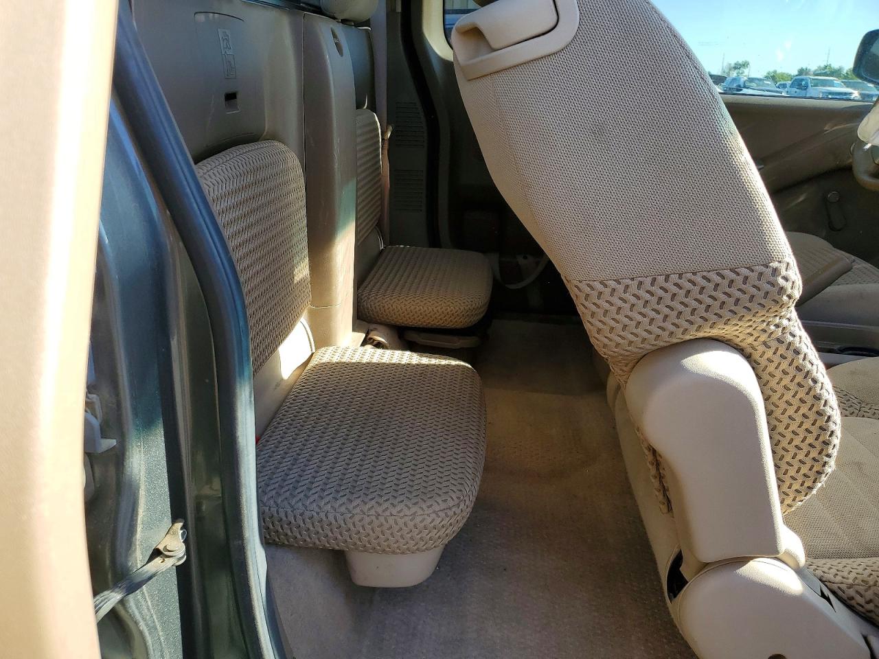 2005 Nissan Frontier Se Gray vin: 1N6AD06W65C447195