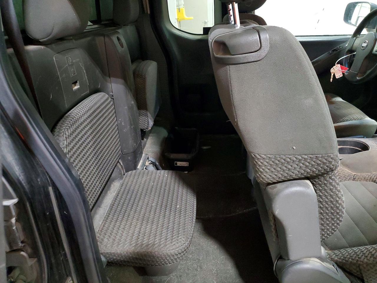 2006 Nissan Frontier King Cab Le Black vin: 1N6AD06W66C423190