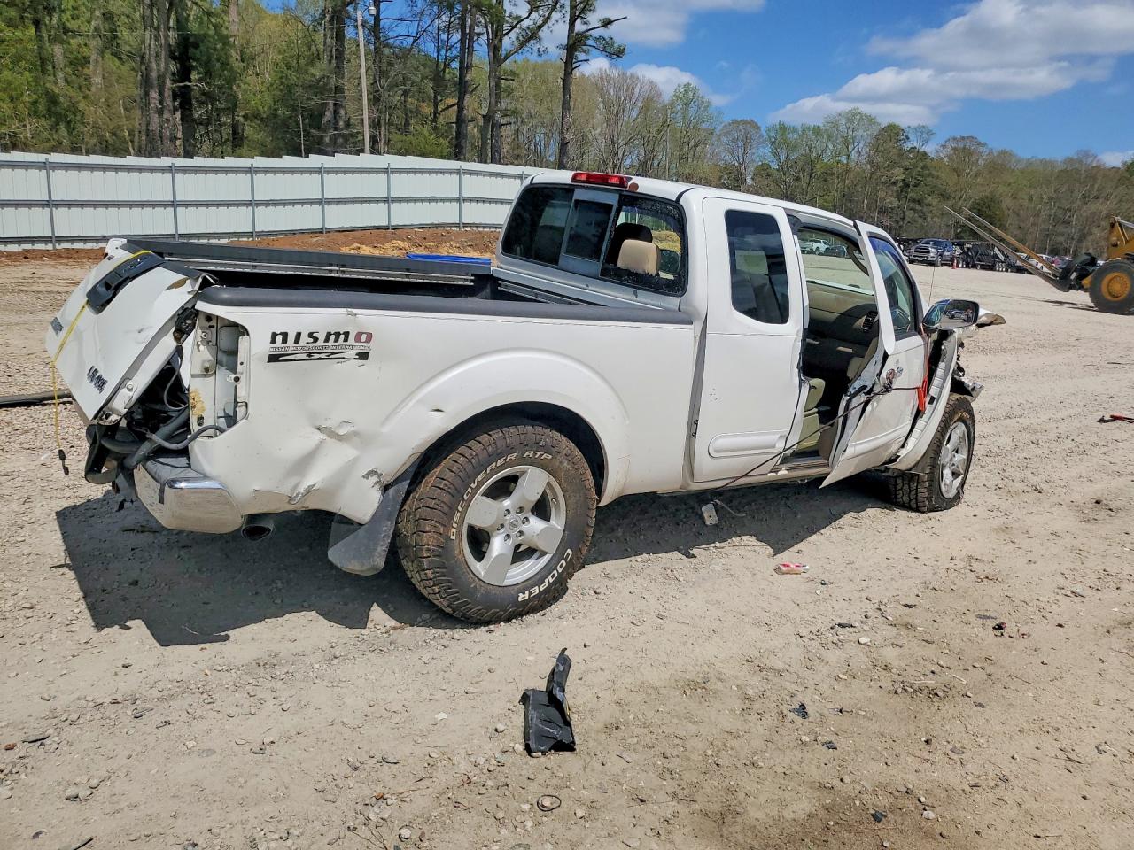 2006 Nissan Frontier Se White vin: 1N6AD06W86C425216