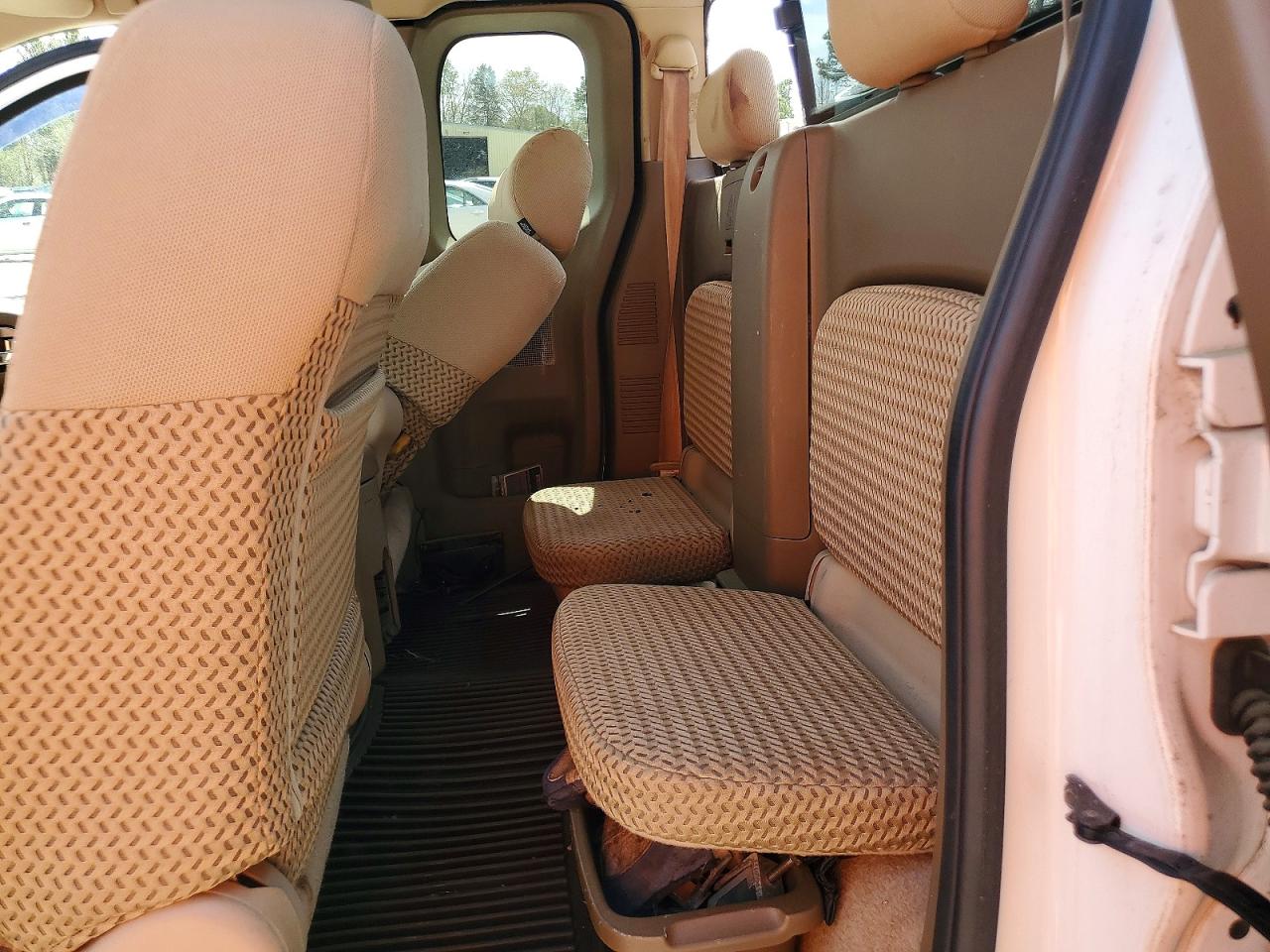 2006 Nissan Frontier Se White vin: 1N6AD06W86C425216