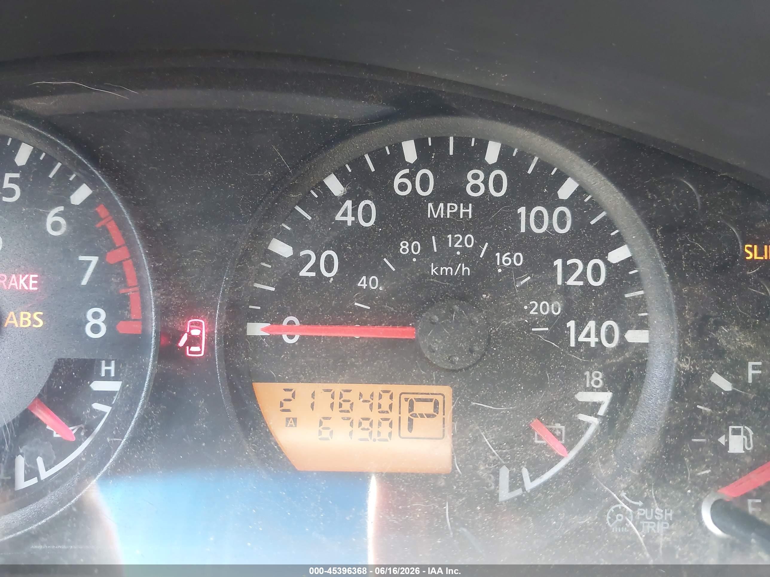 2008 Nissan Frontier Se White vin: 1N6AD06W88C420925