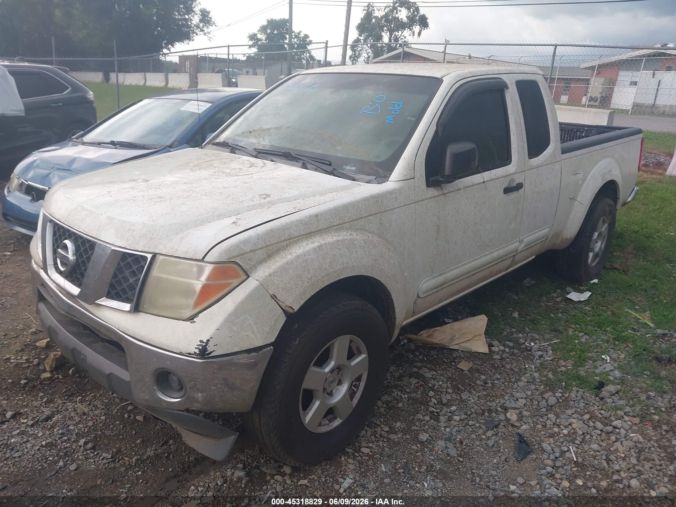 2008 Nissan Frontier Se White vin: 1N6AD06WX8C441839