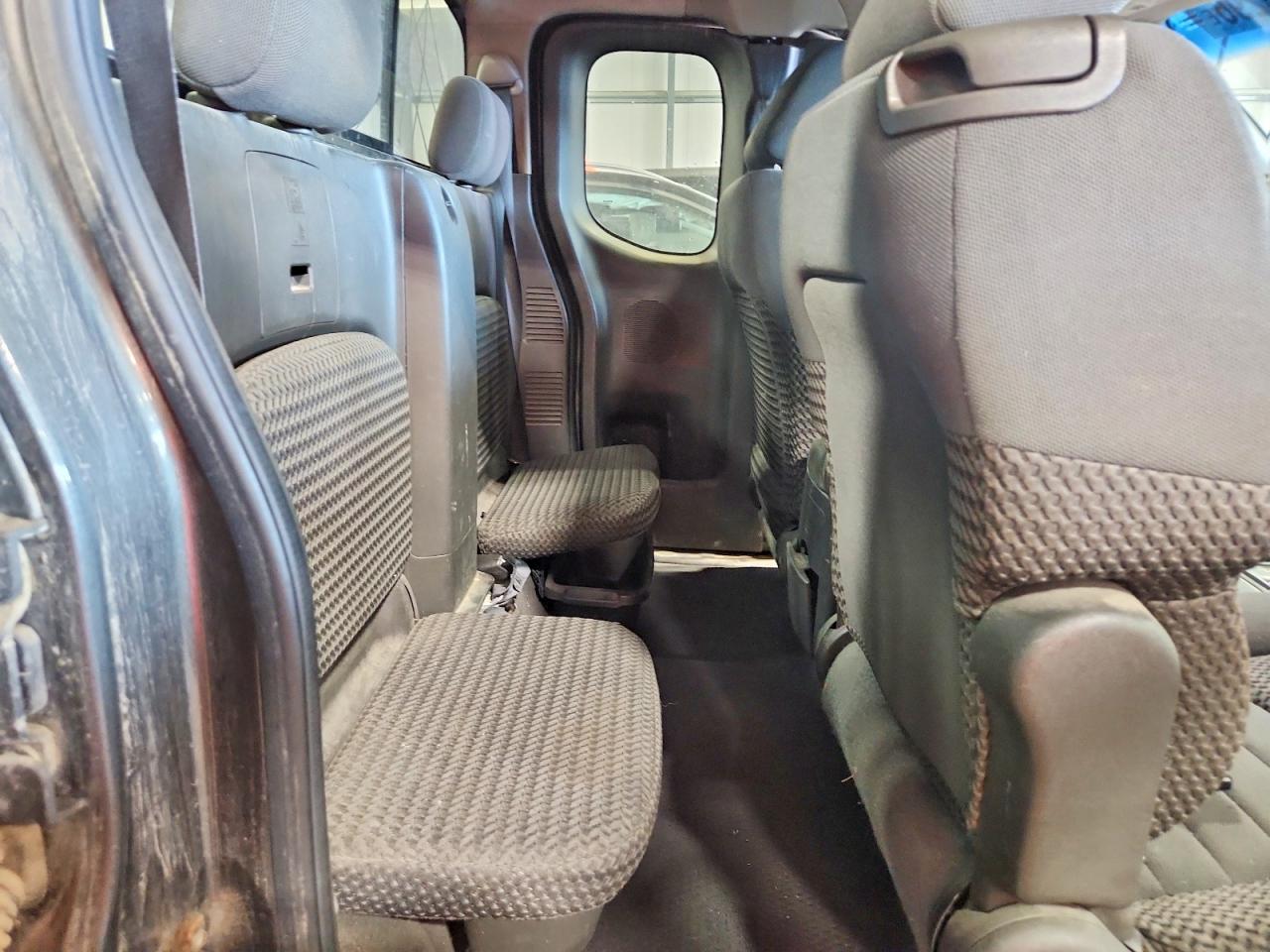 2008 Nissan Frontier King Cab Le/king Cab Se/king C Gray vin: 1N6AD06WX8C451318