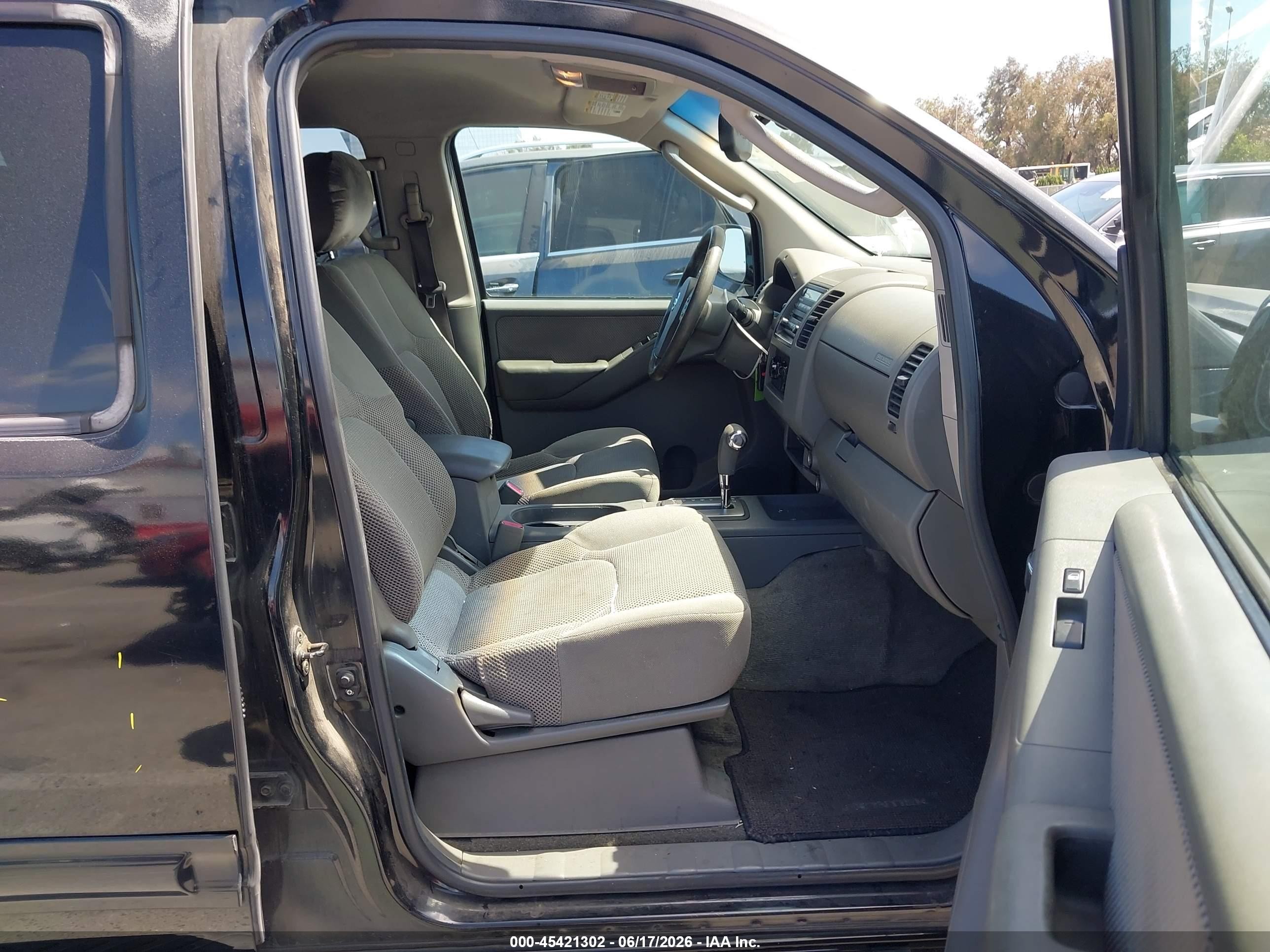 2005 Nissan Frontier 2wd Le Black vin: 1N6AD07U05C408518