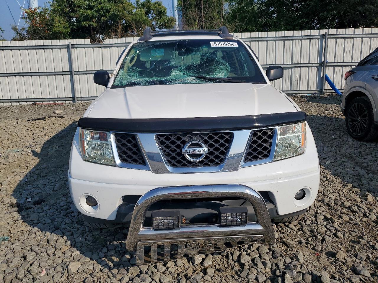 2006 Nissan Frontier Se White vin: 1N6AD07U06C455193