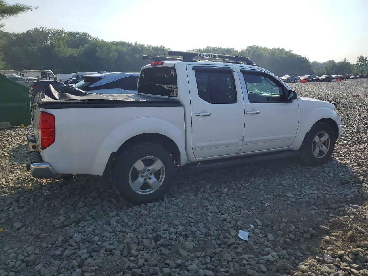 2006 Nissan Frontier Se White vin: 1N6AD07U06C455193
