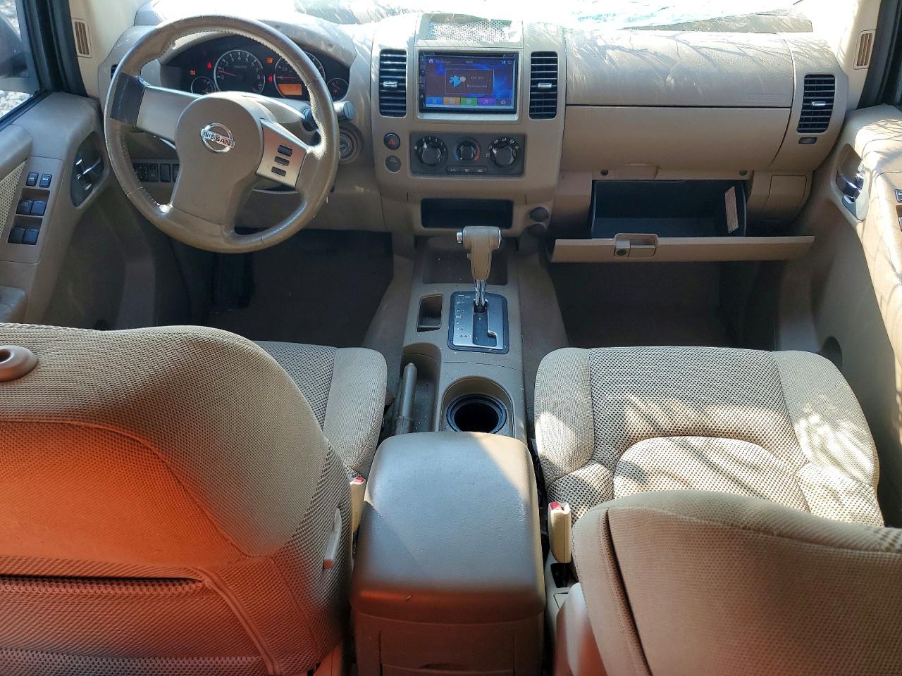 2006 Nissan Frontier Se White vin: 1N6AD07U06C455193