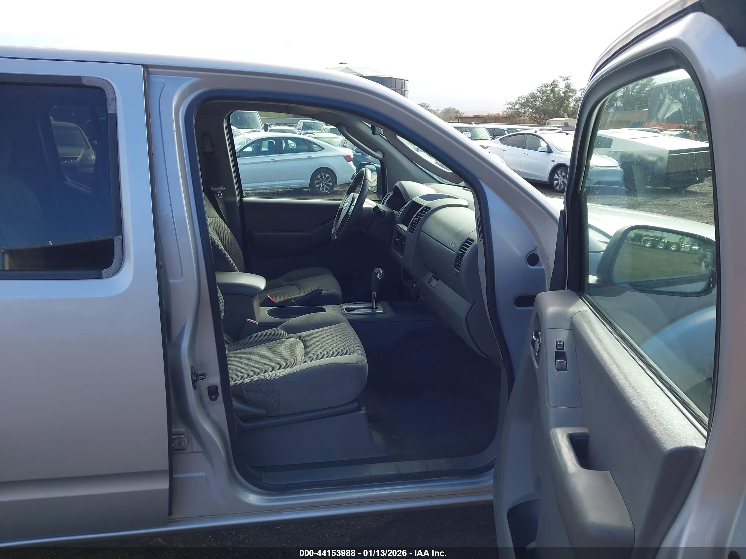 2006 Nissan Frontier Se Silver vin: 1N6AD07U06C465450