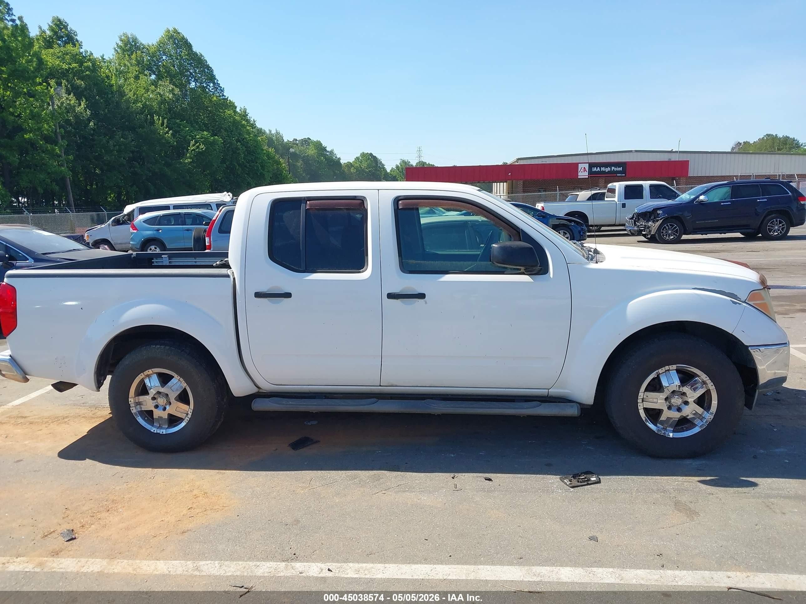 2006 Nissan Frontier Se Белый vin: 1N6AD07U06C470468