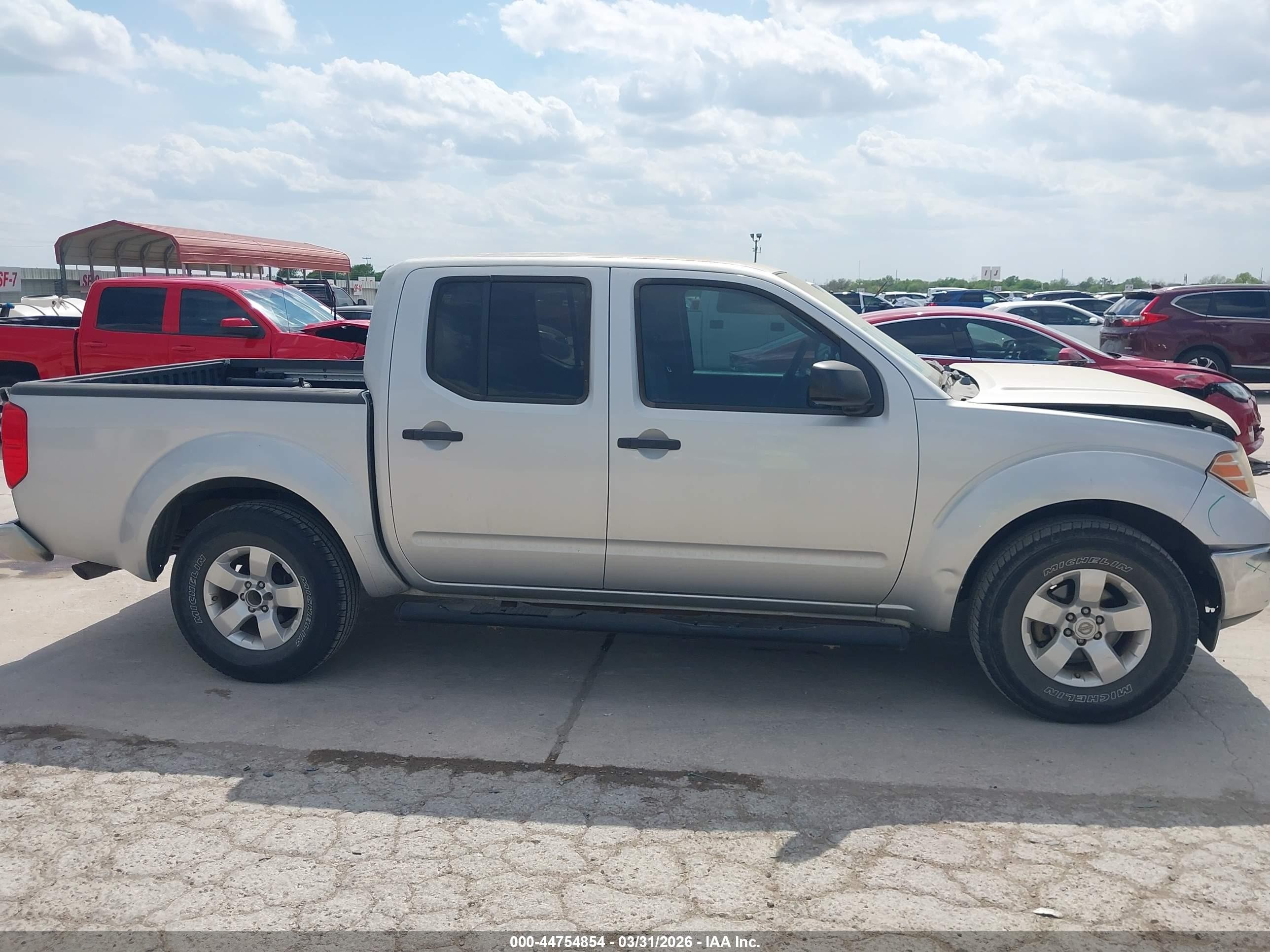 2009 Nissan Frontier Se Silver vin: 1N6AD07U09C428130
