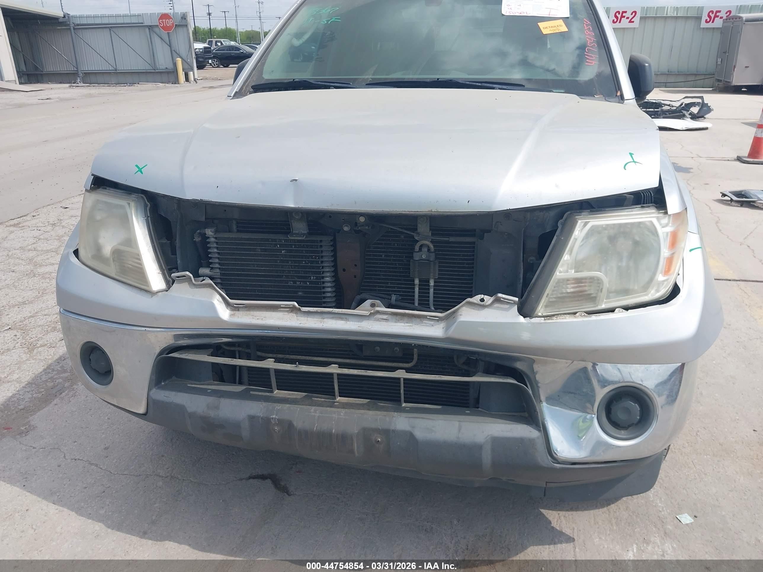 2009 Nissan Frontier Se Silver vin: 1N6AD07U09C428130
