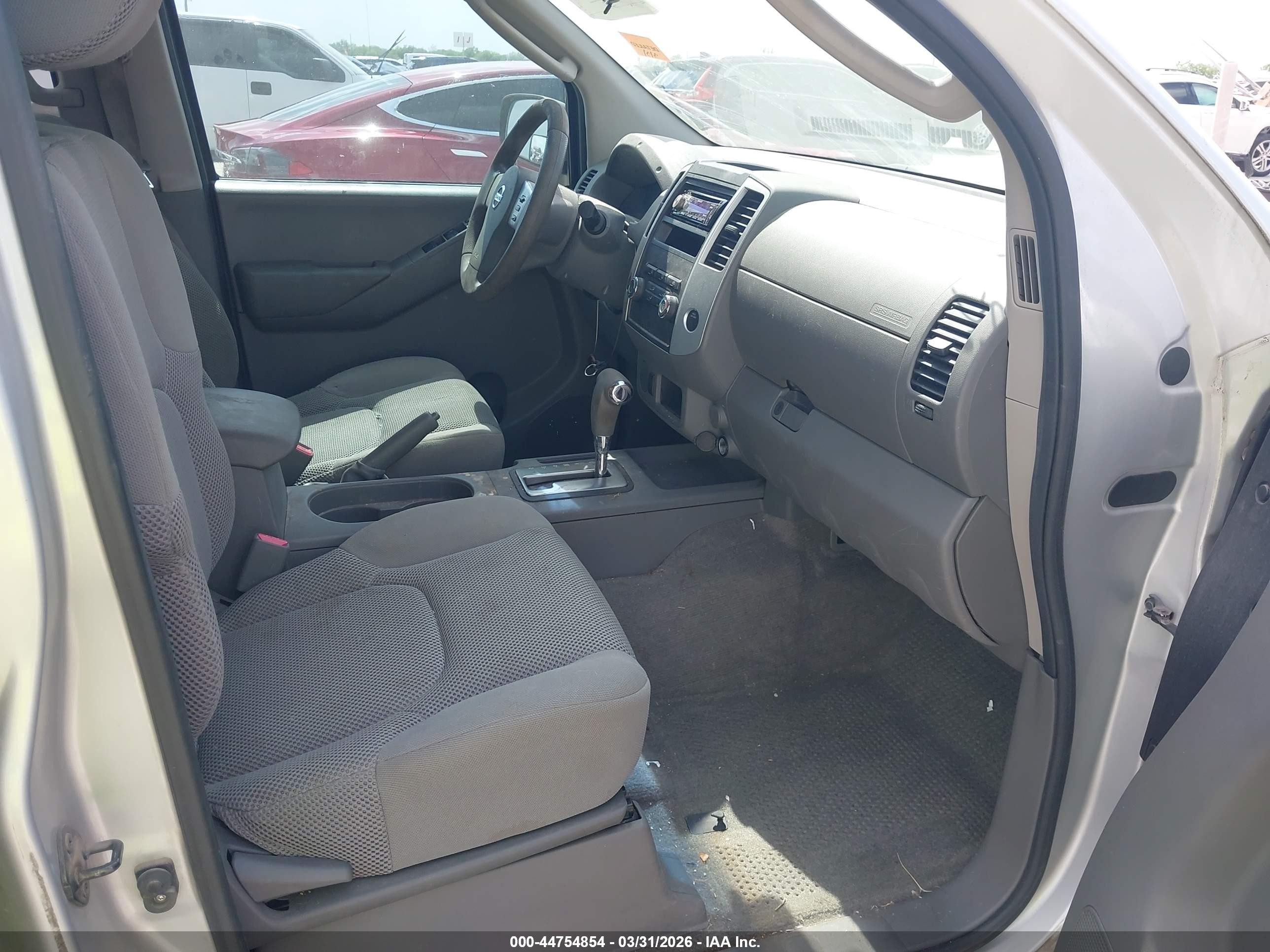 2009 Nissan Frontier Se Silver vin: 1N6AD07U09C428130