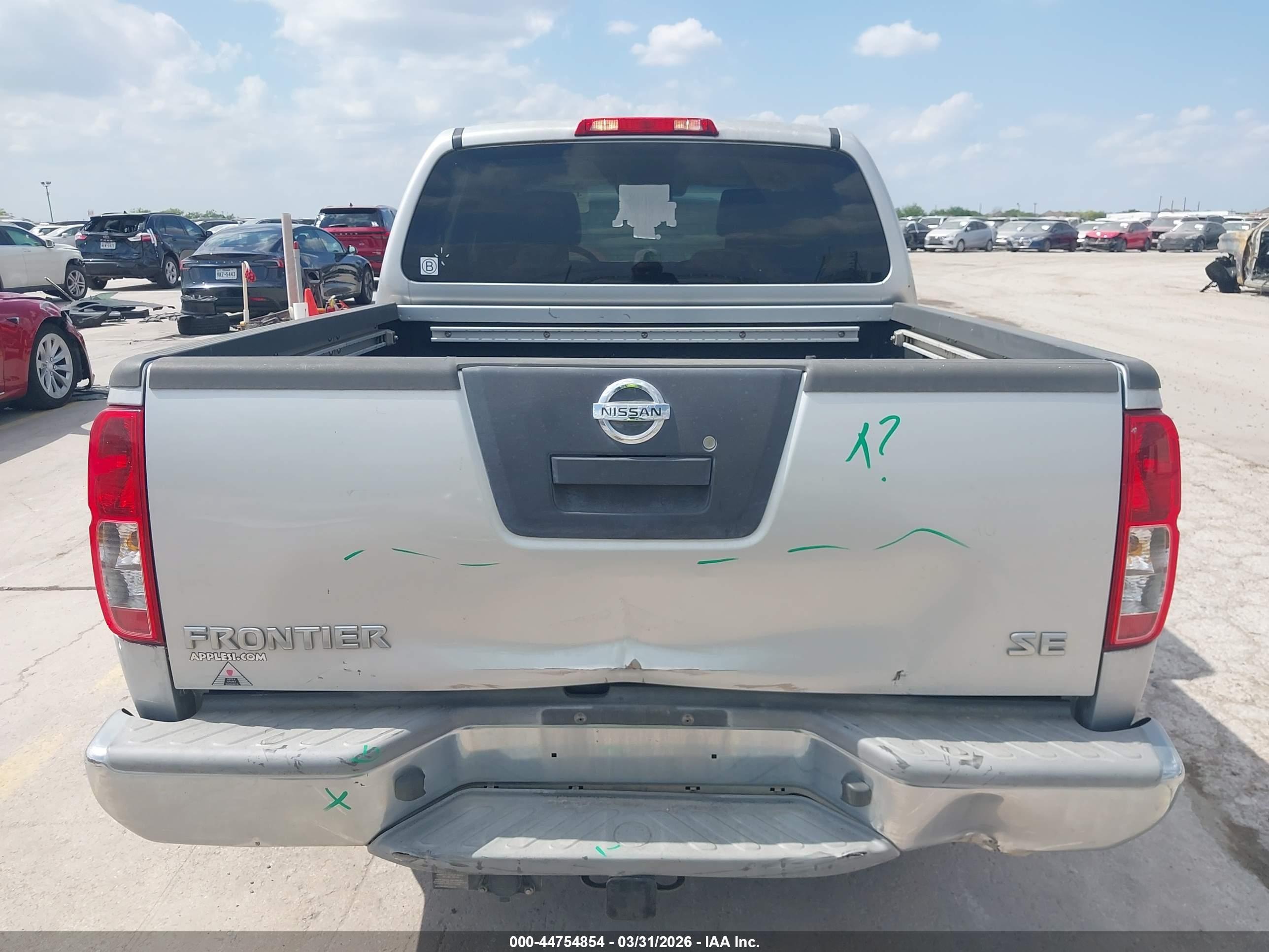 2009 Nissan Frontier Se Silver vin: 1N6AD07U09C428130