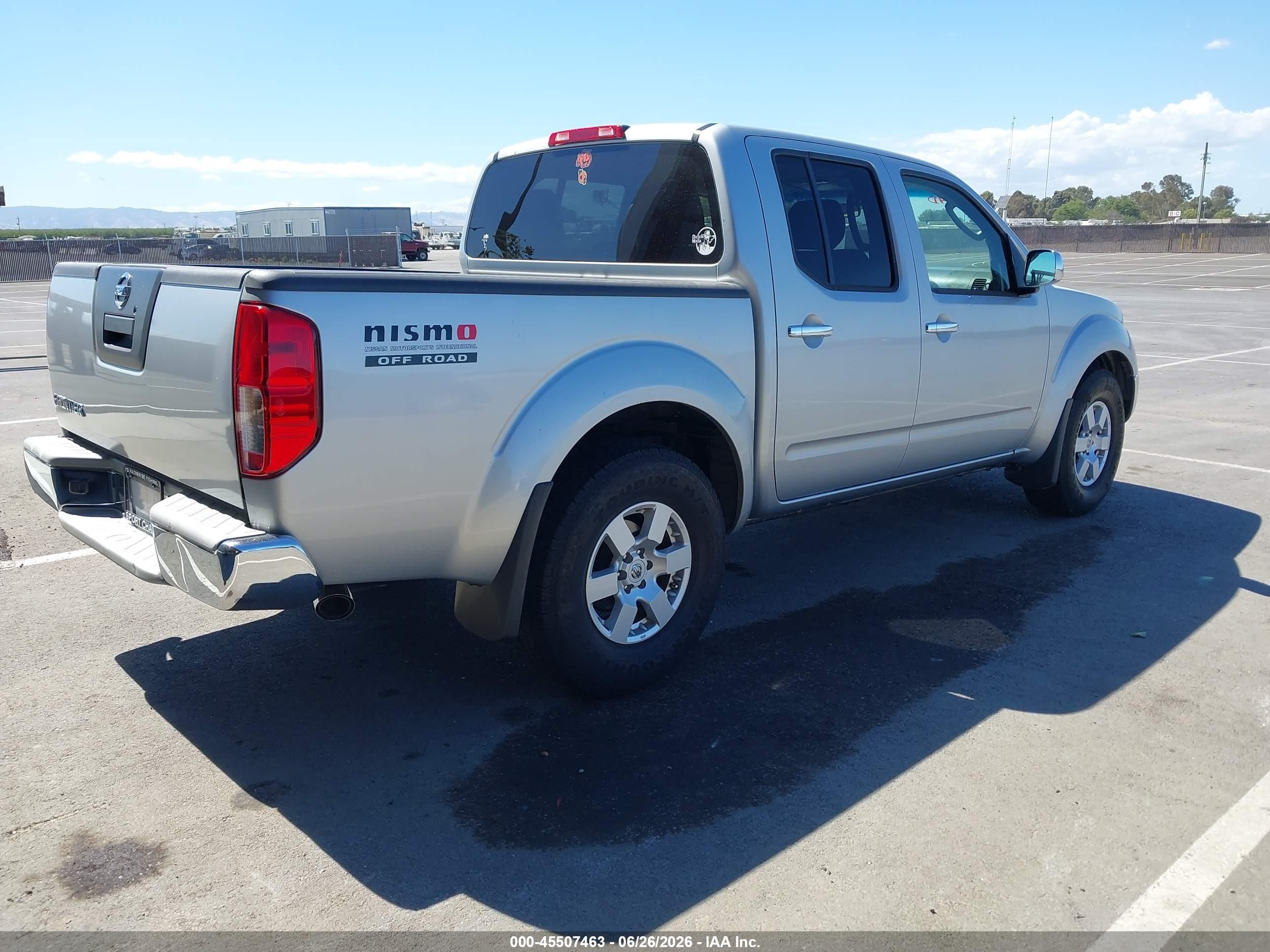 2007 Nissan Frontier Nismo Off Road Silver vin: 1N6AD07U17C418283
