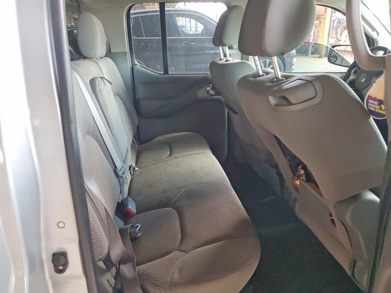 2007 Nissan Frontier Se Серебряный vin: 1N6AD07U17C435682
