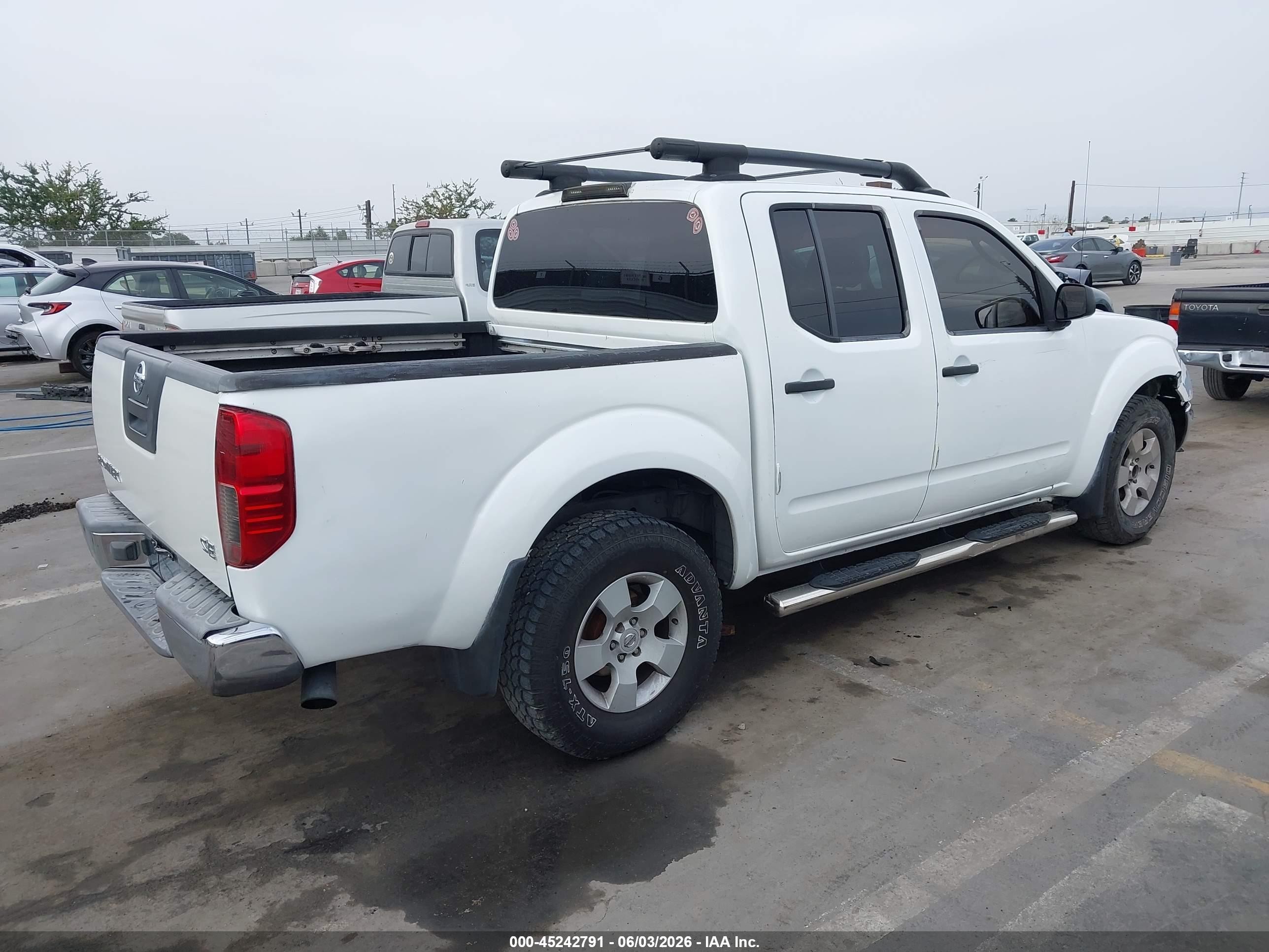 2005 Nissan Frontier Se White vin: 1N6AD07U25C465979
