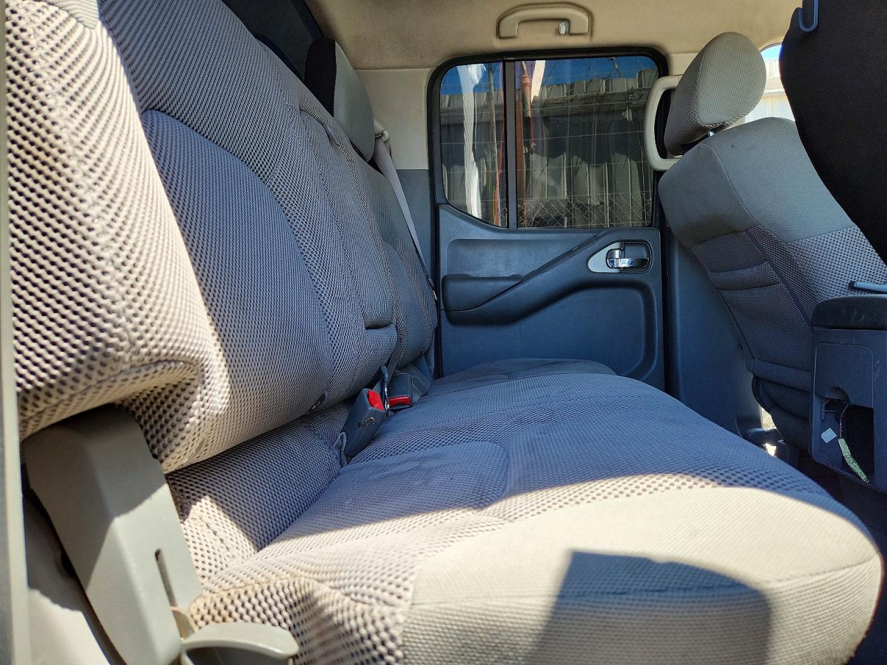 2006 Nissan Frontier Se Black vin: 1N6AD07U26C446270