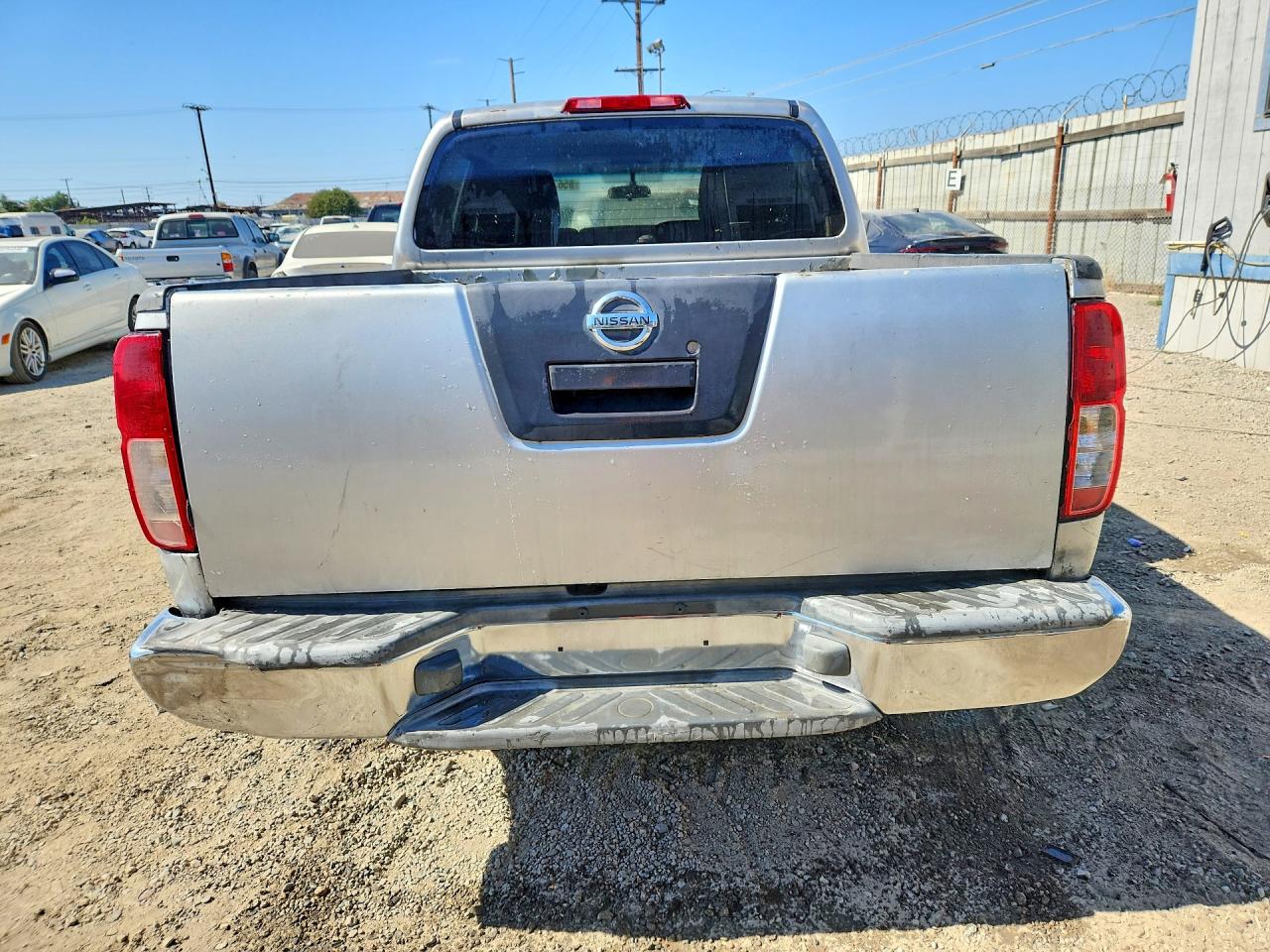2006 Nissan Frontier Se Silver vin: 1N6AD07U26C451839