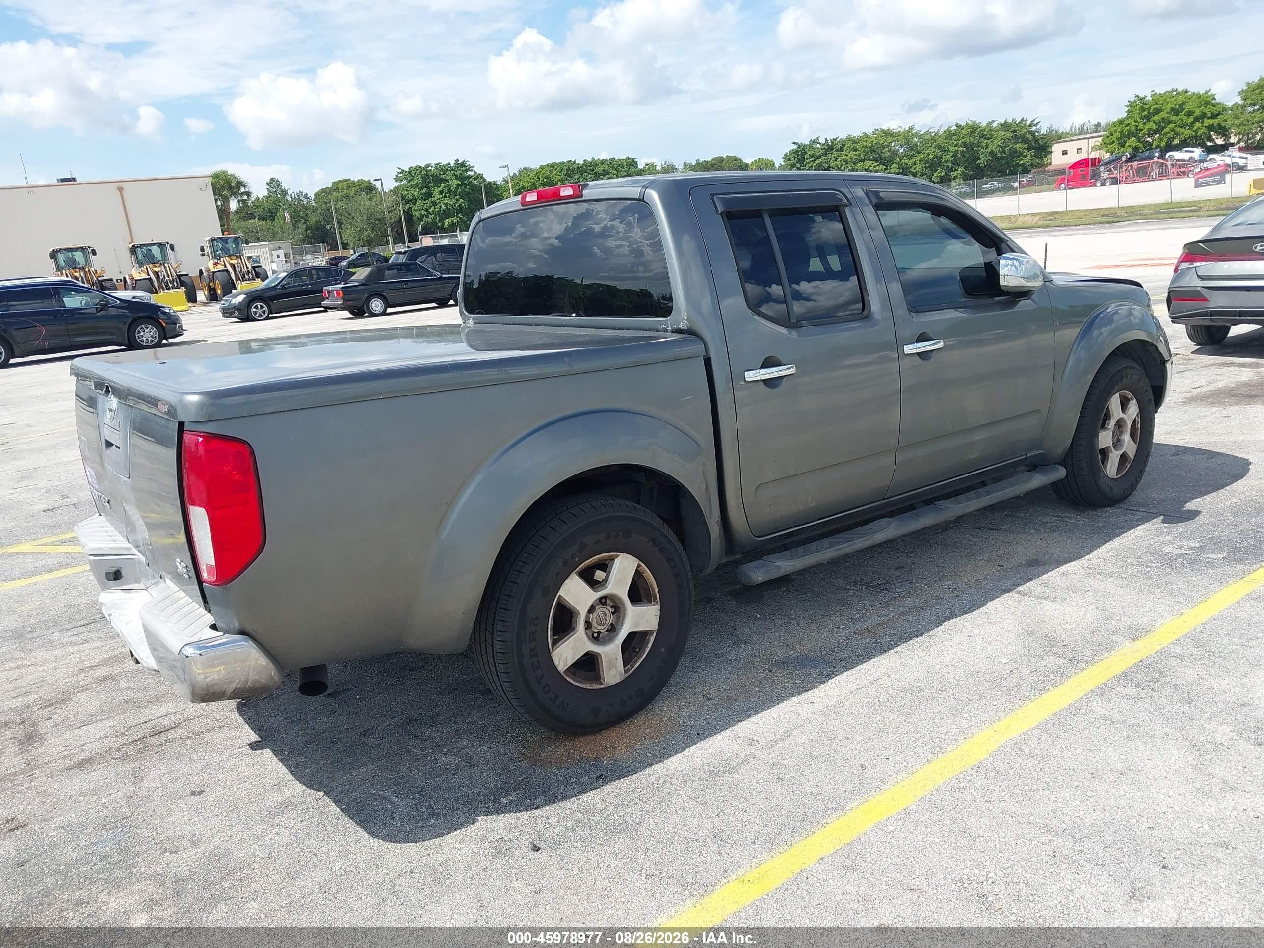 2007 Nissan Frontier Se Серый vin: 1N6AD07U27C408751
