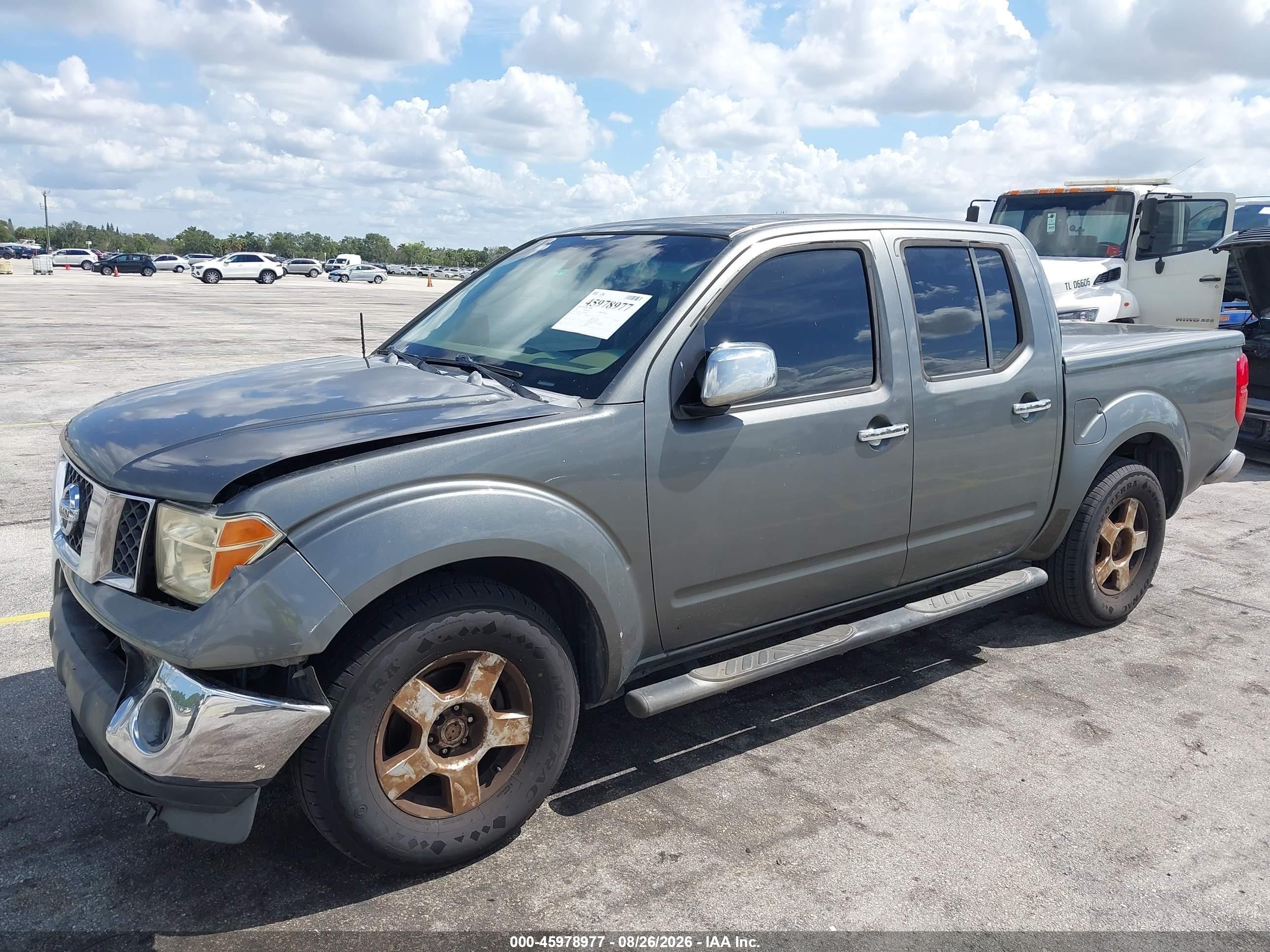 2007 Nissan Frontier Se Серый vin: 1N6AD07U27C408751