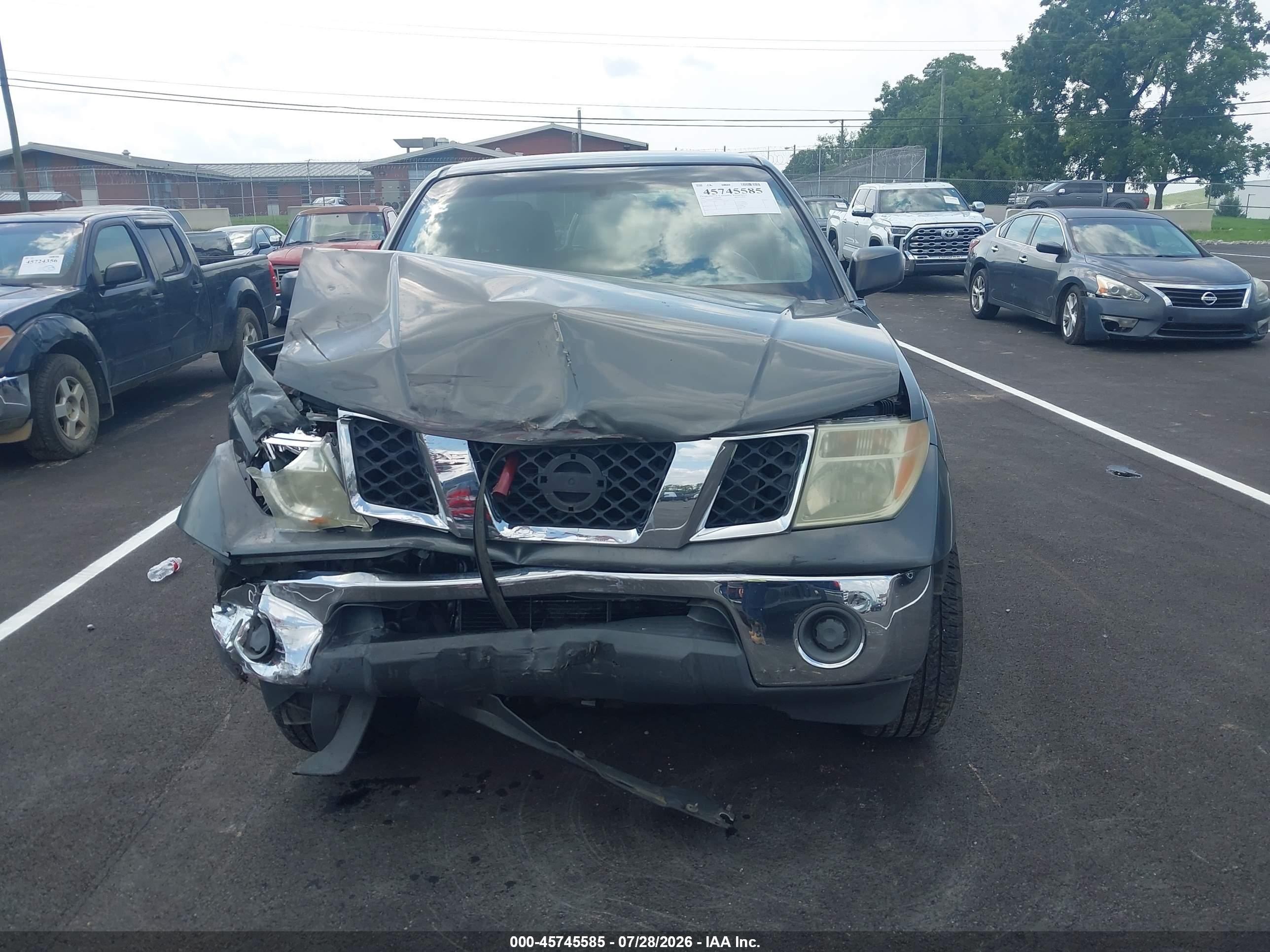 2007 Nissan Frontier Se Серый vin: 1N6AD07U27C436565