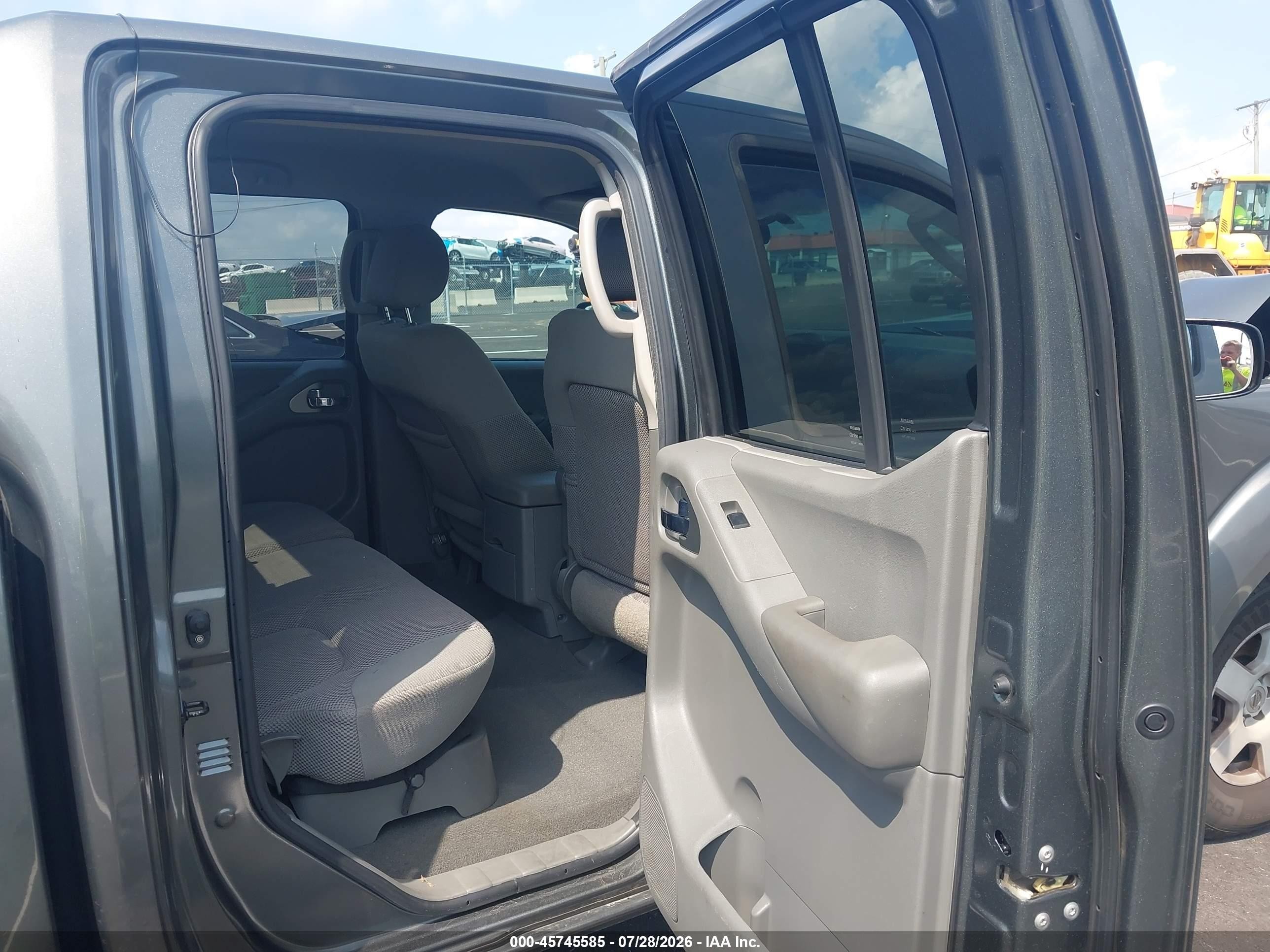 2007 Nissan Frontier Se Серый vin: 1N6AD07U27C436565