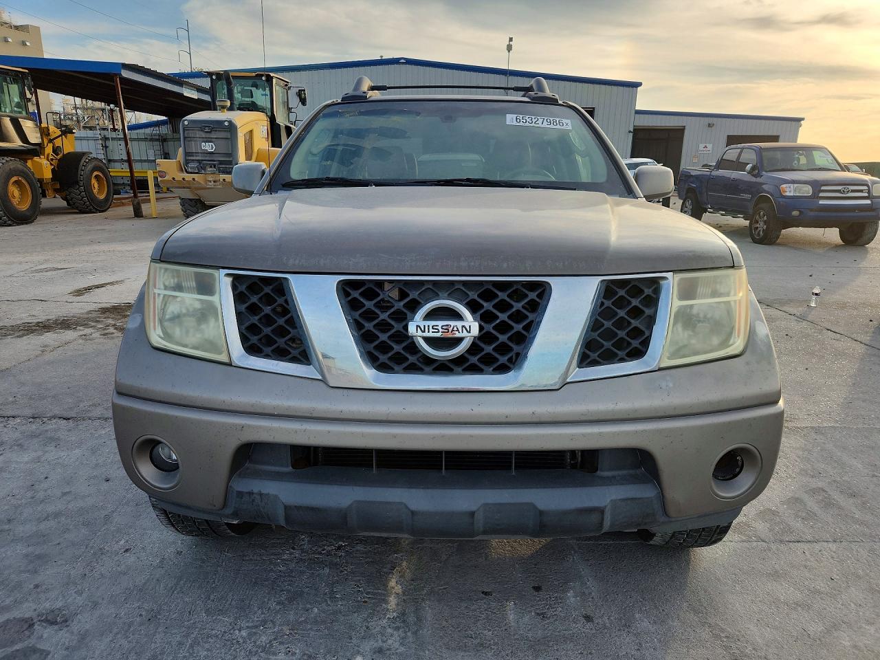 2007 Nissan Frontier Se Beige vin: 1N6AD07U27C462356