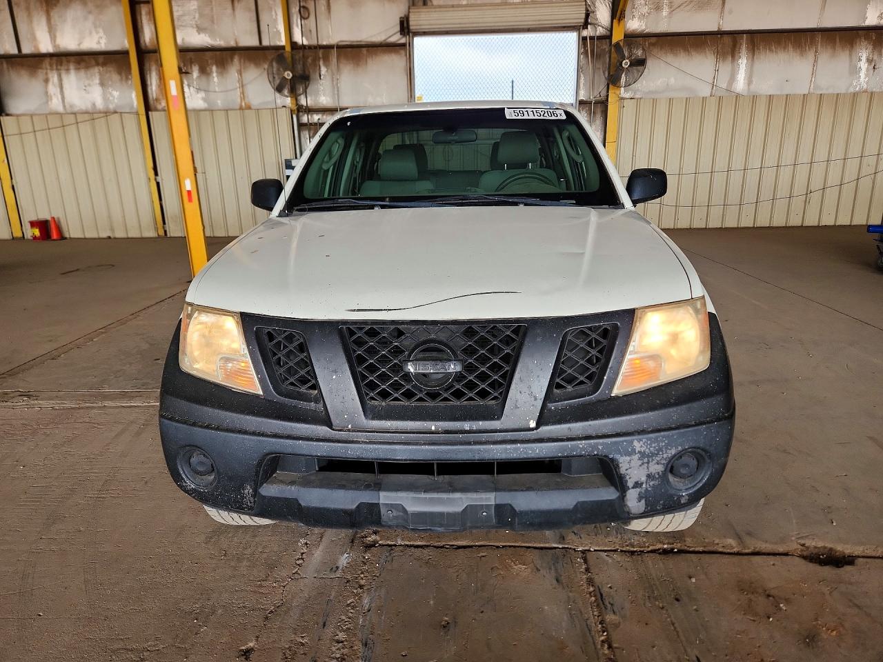 2009 Nissan Frontier White vin: 1N6AD07U29C403925