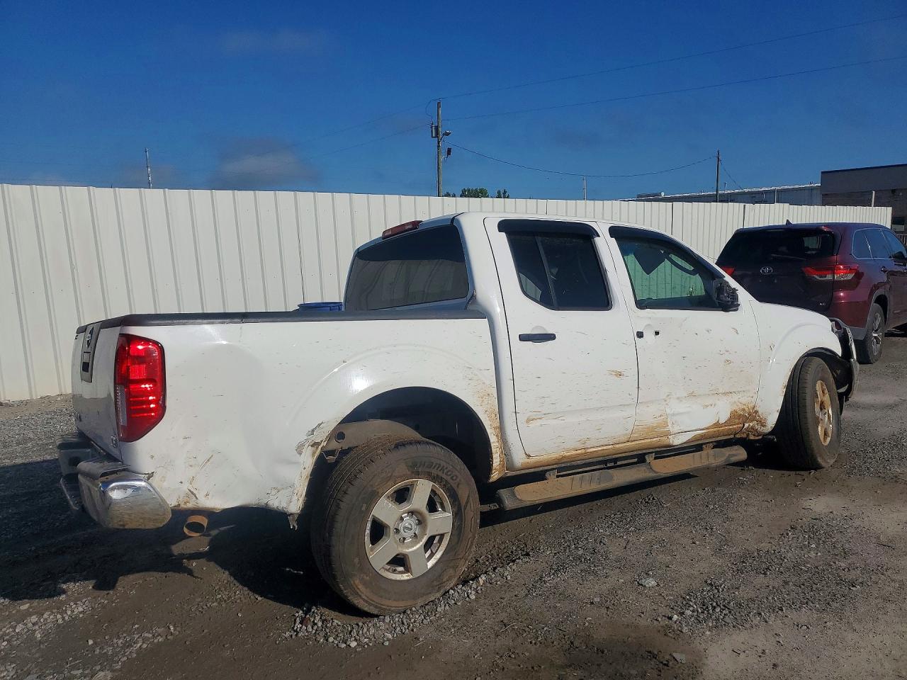 2008 Nissan Frontier Se V6 White vin: 1N6AD07U38C448547