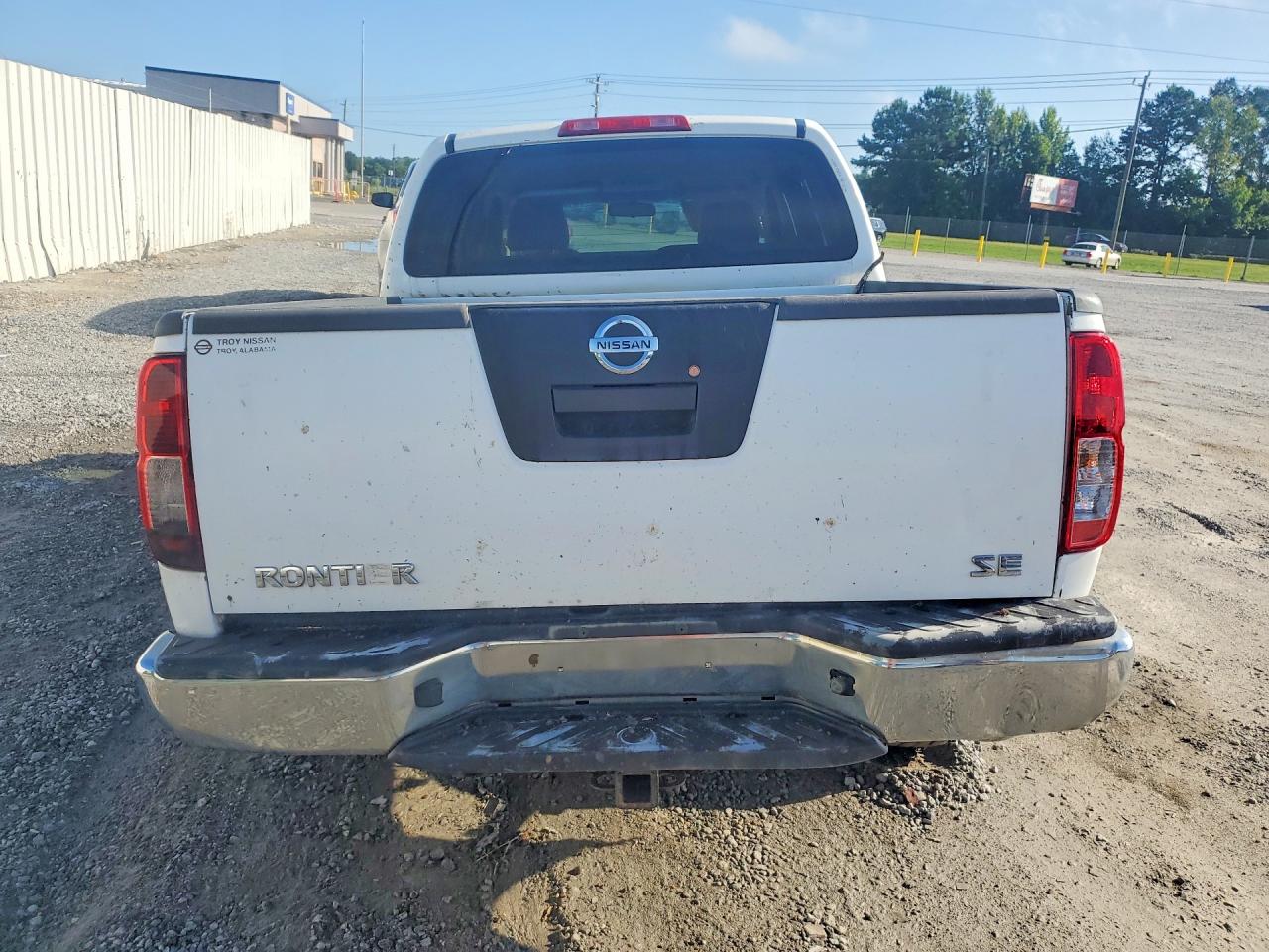 2008 Nissan Frontier Se V6 White vin: 1N6AD07U38C448547