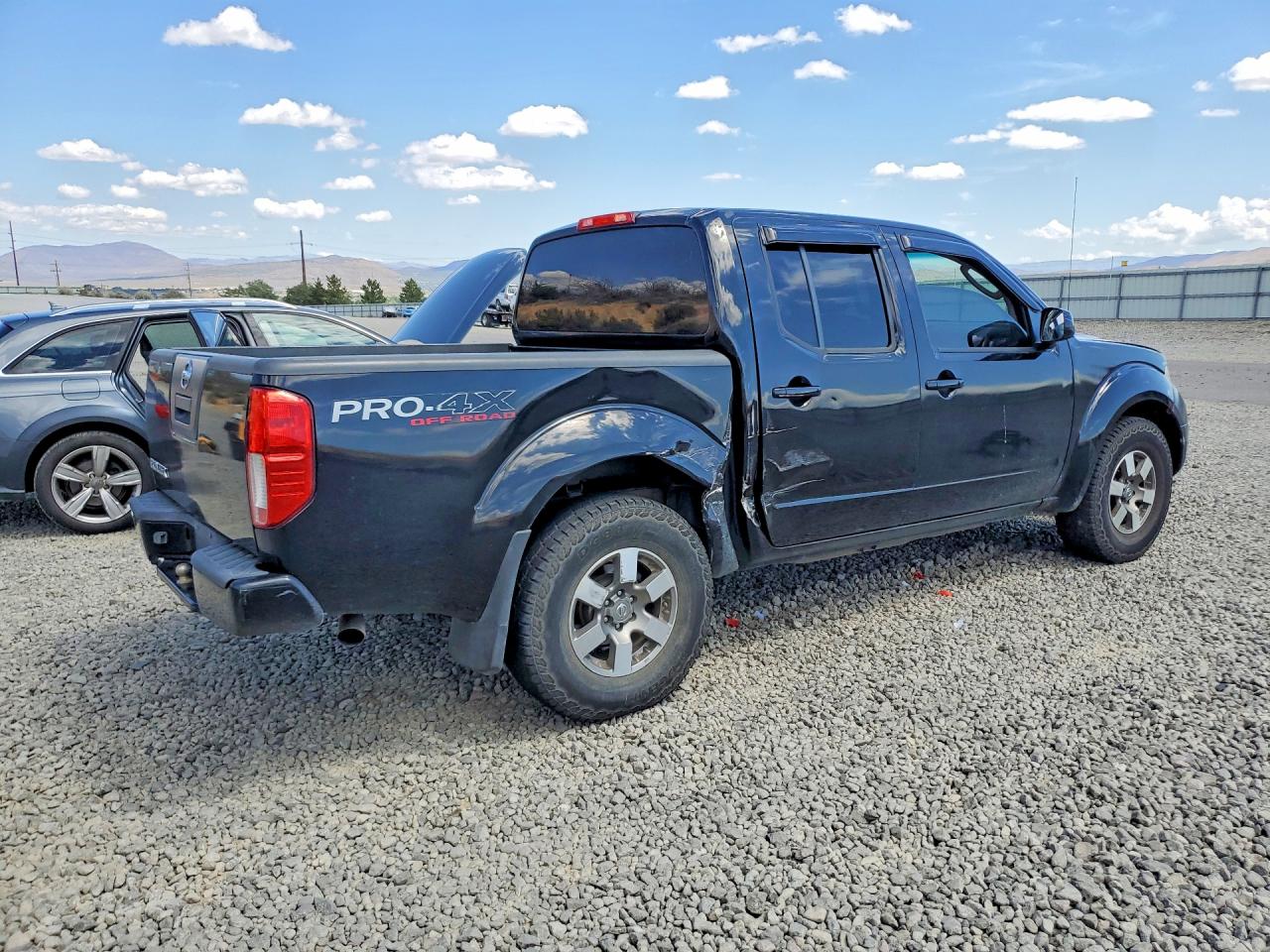 2009 Nissan Frontier Se V6 Black vin: 1N6AD07U39C417770