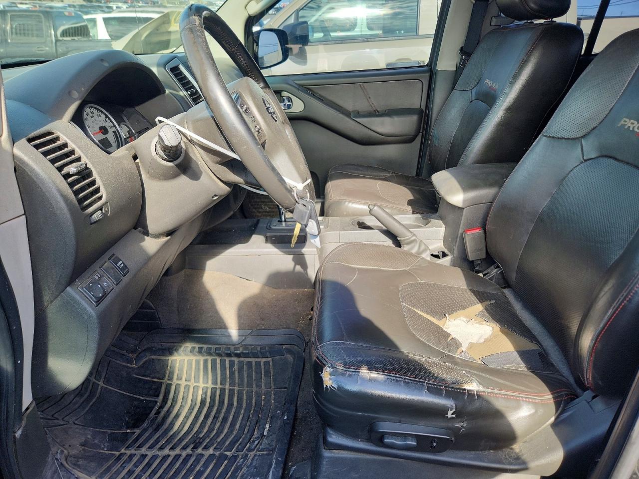2009 Nissan Frontier Se V6 Black vin: 1N6AD07U39C417770